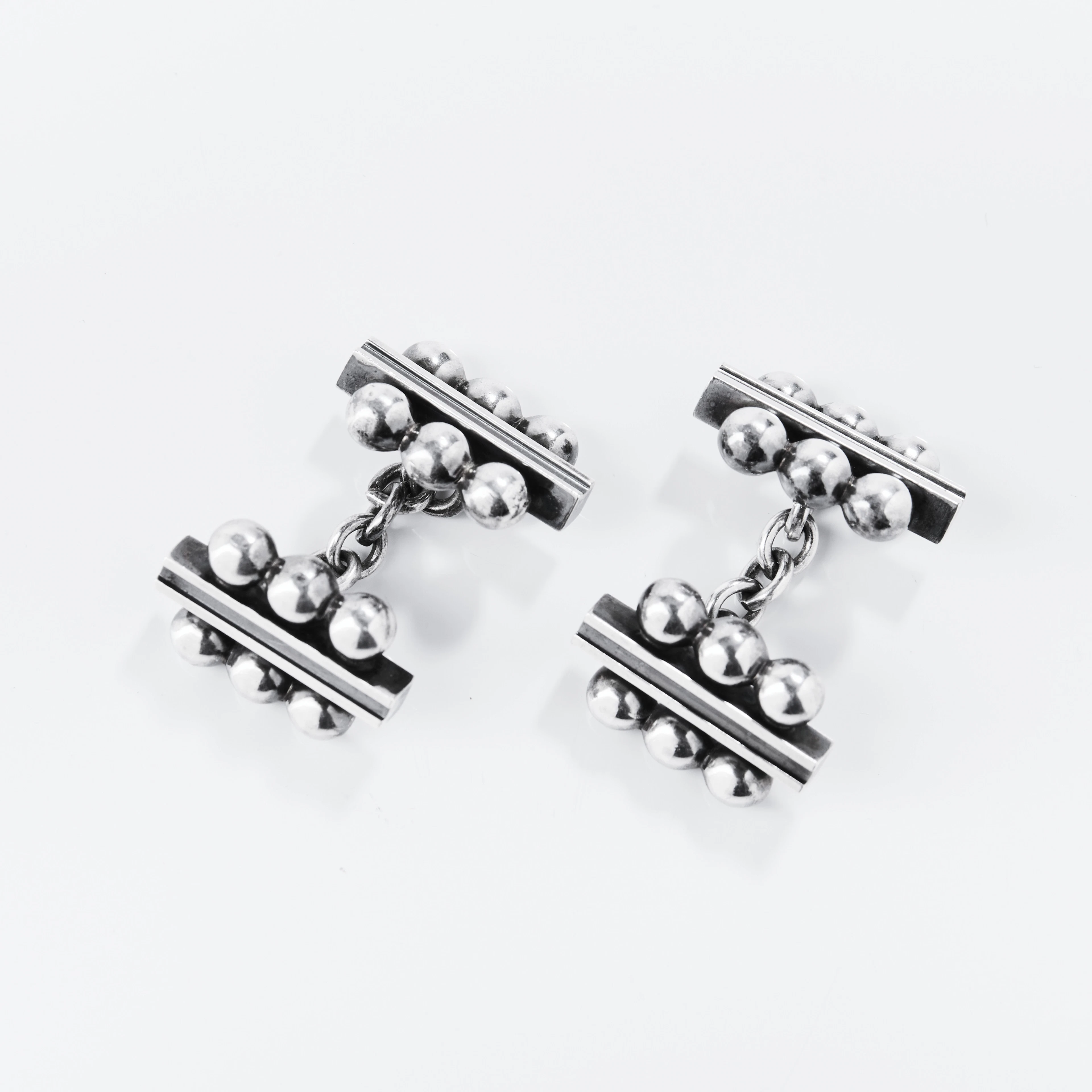 HARALD NIELSEN. Manschettknappar, ett par, sterlingsilver, dessin.no
