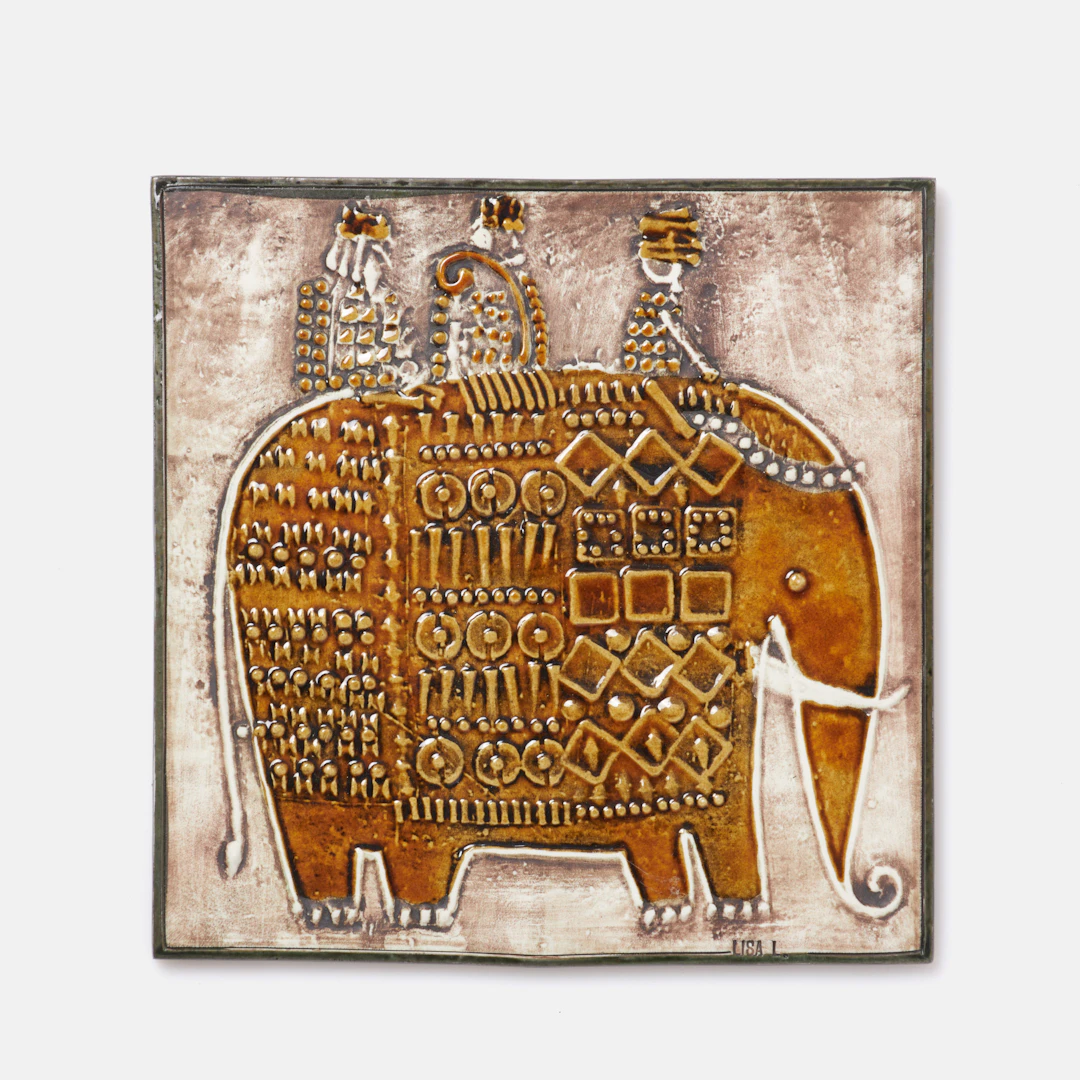LISA LARSON. Väggplakett, "Elefant", glaserat stengods, Gustavsberg