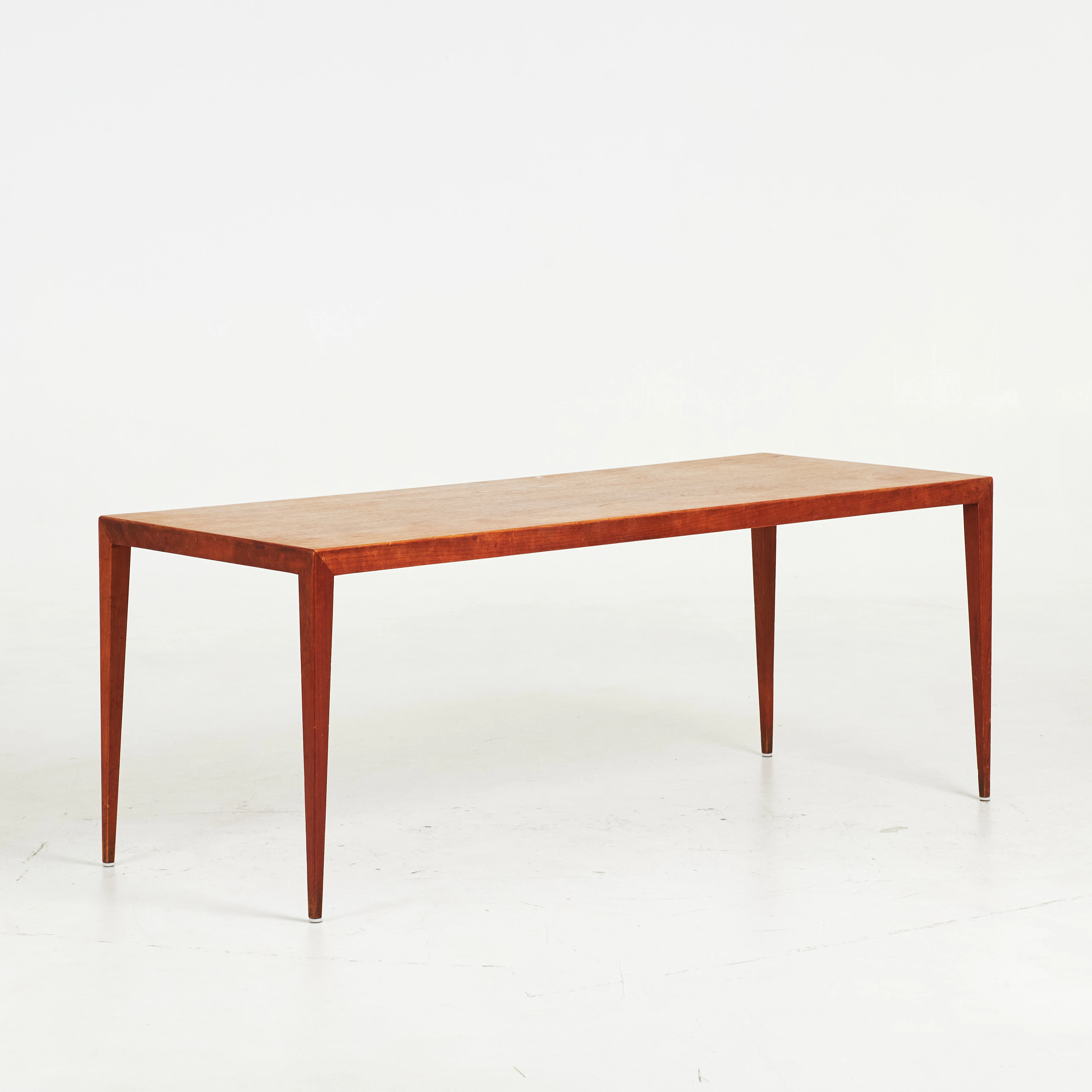 SEVERIN HANSEN. Soffbord, Haslev, Danmark, teak, brickmärkt med Tysk