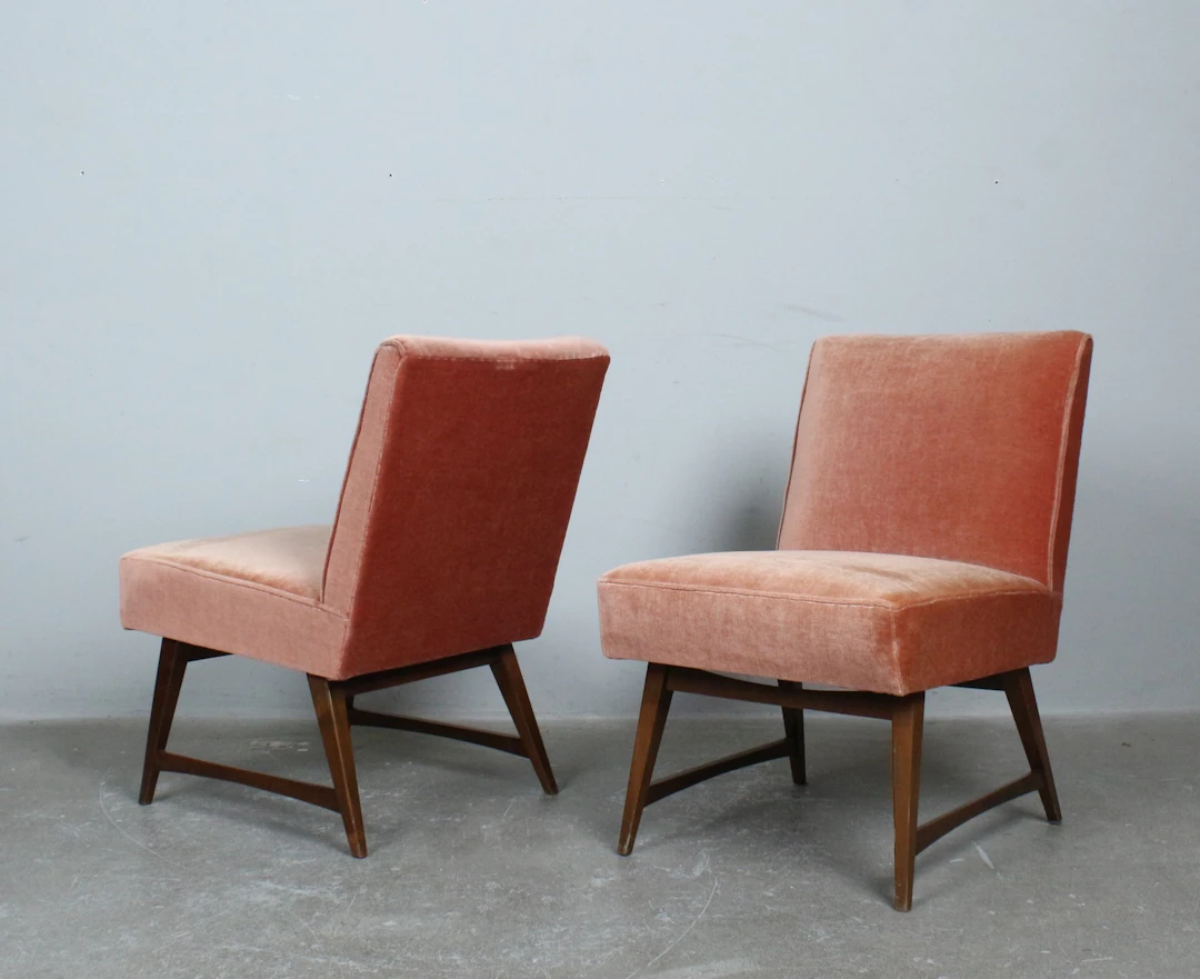 WALTER KNOLL. Knoll Antimott, Paar Sessel der 1950er.