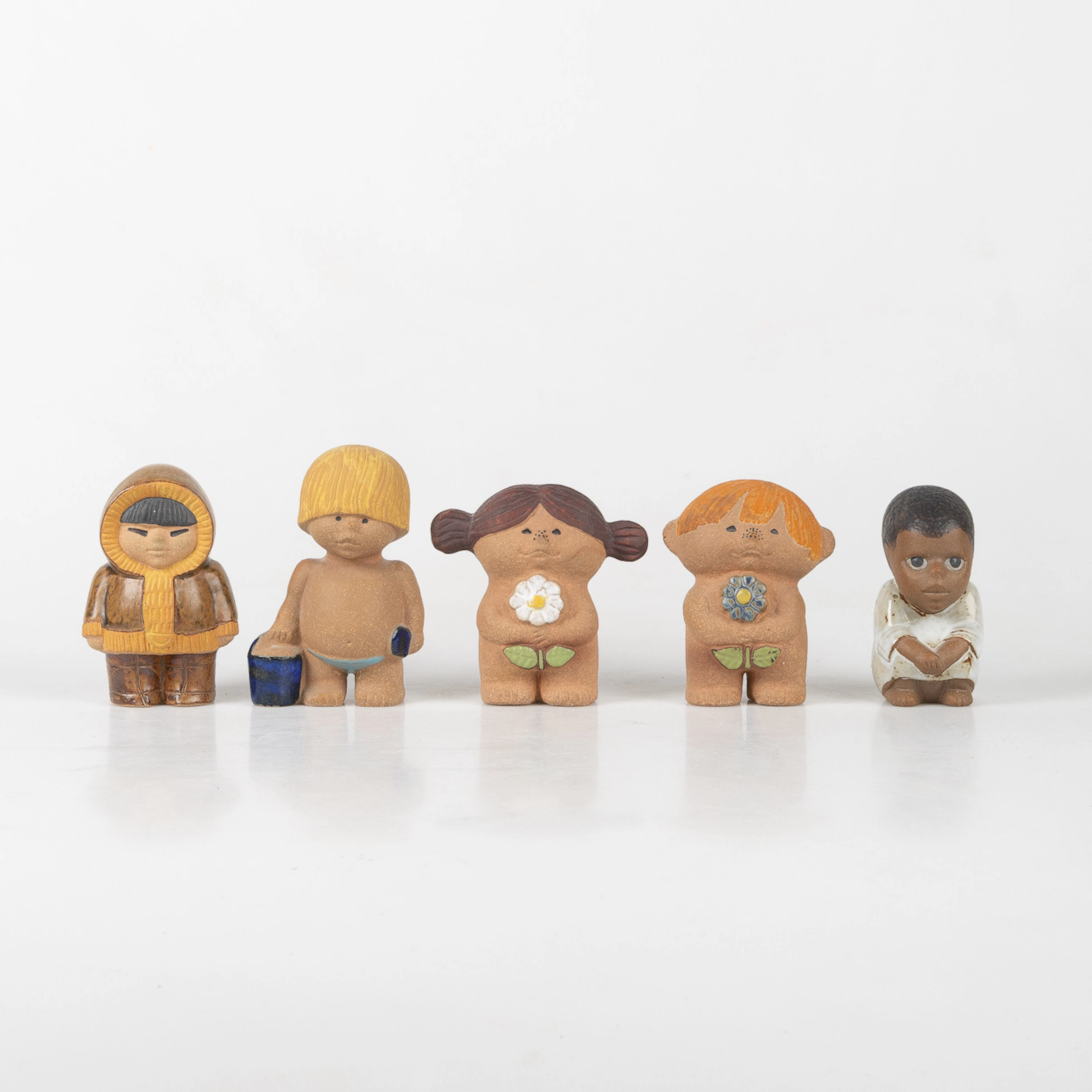 LISA LARSON. Figuriner, 5 st, Adam, Eva samt tre stycken ur serien