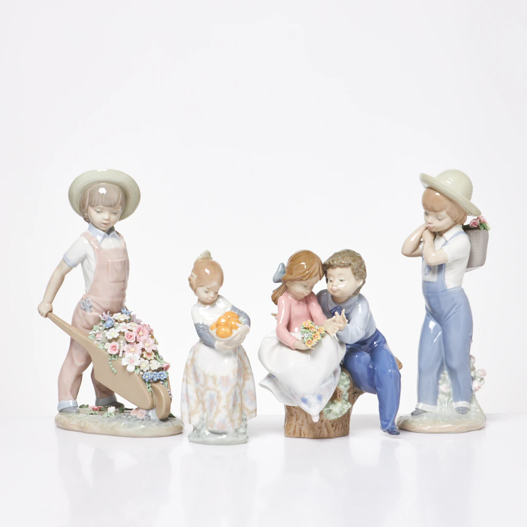 FIGURINER. 4 st, porslin, numrerade, undertill märkta, Lladro, Spanien