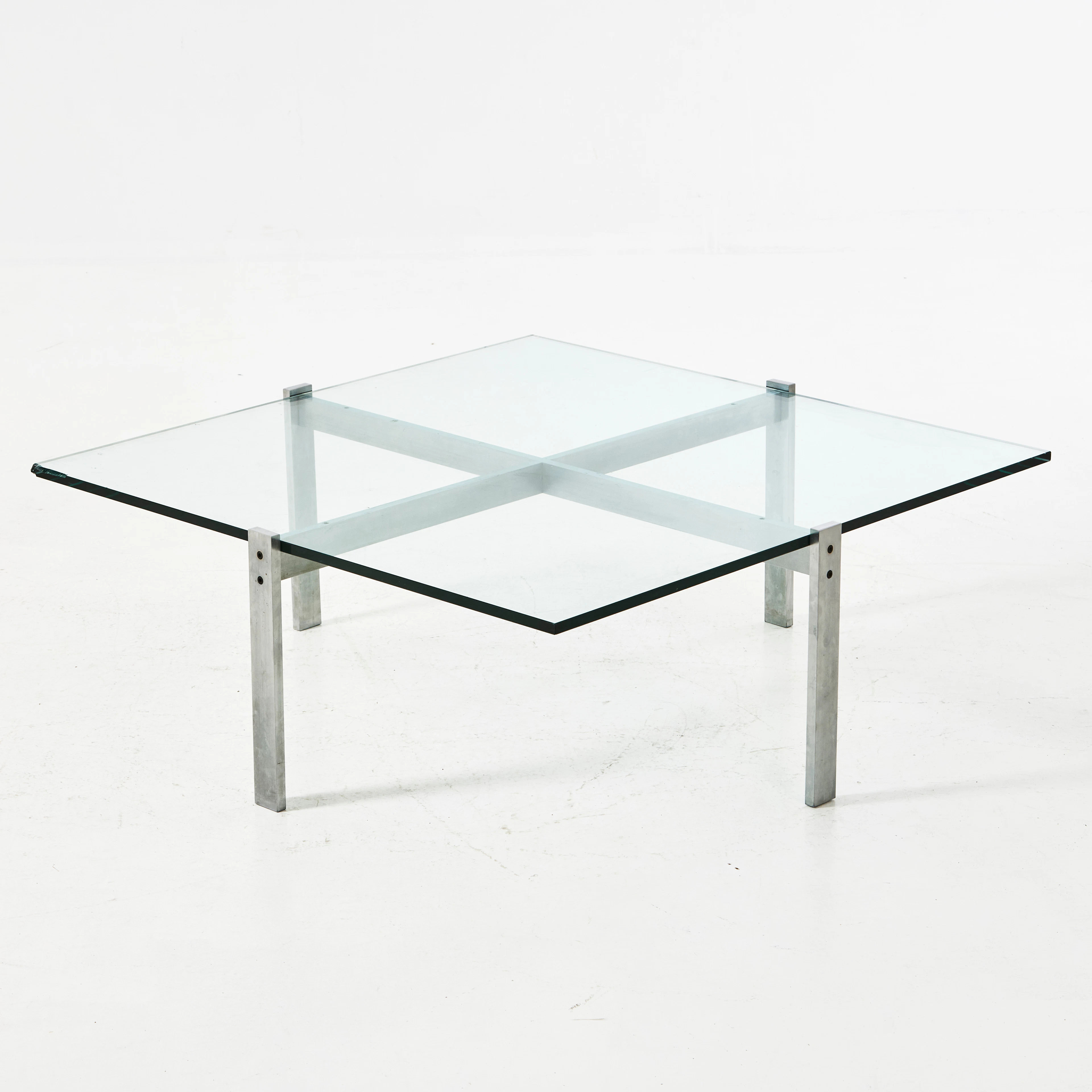 POUL KJÆRHOLM. Soffbord, PK65, Fritz Hansen, etikettmärkt, 1985.