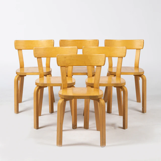 ALVAR AALTO. Stolar, 6 st, "Modell 69", björk, Artek, Finland 1900-tal.