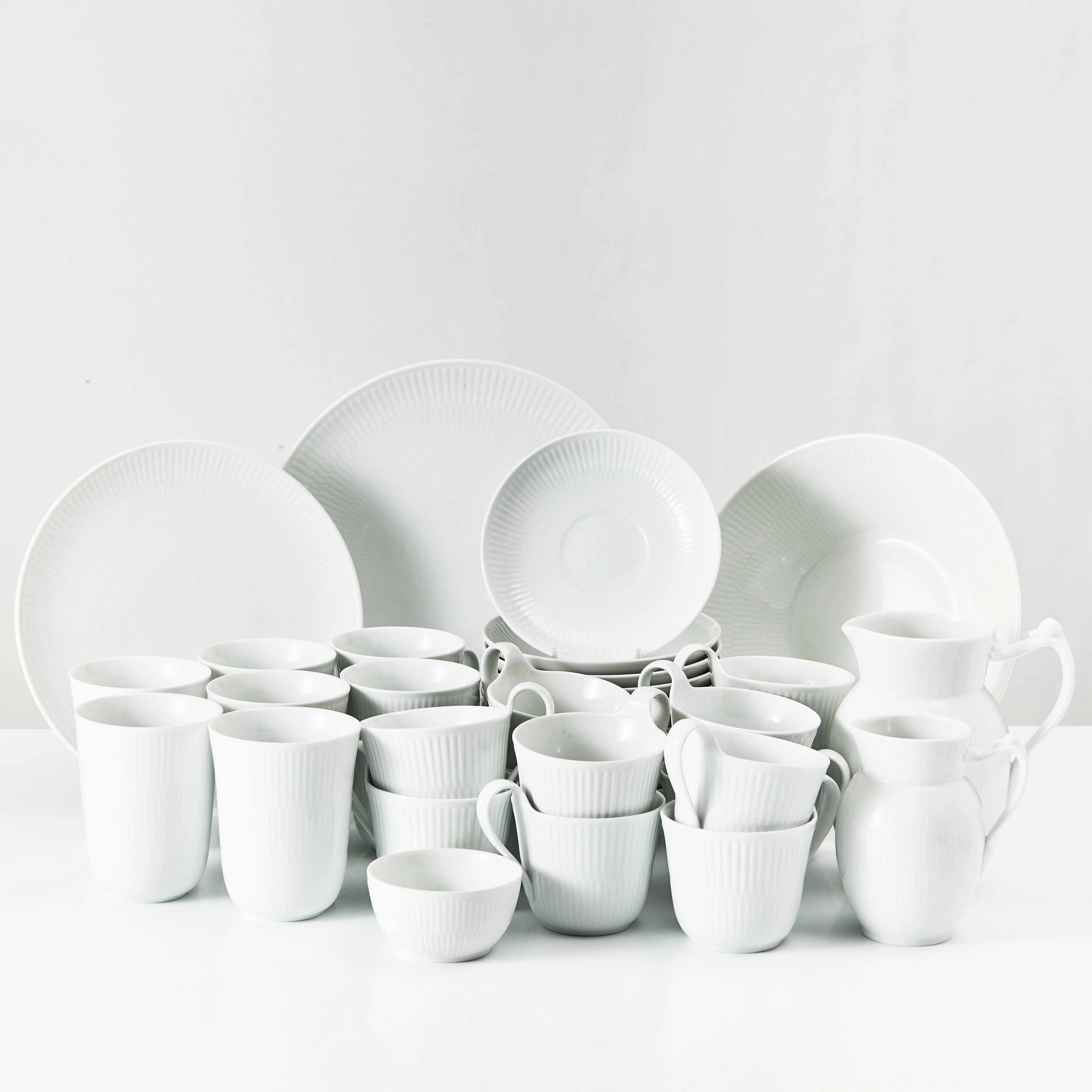 KUNGLIG DANSK, "White Fluted", kaffe- och teservis, 25 dlr, Danmark, porslin.