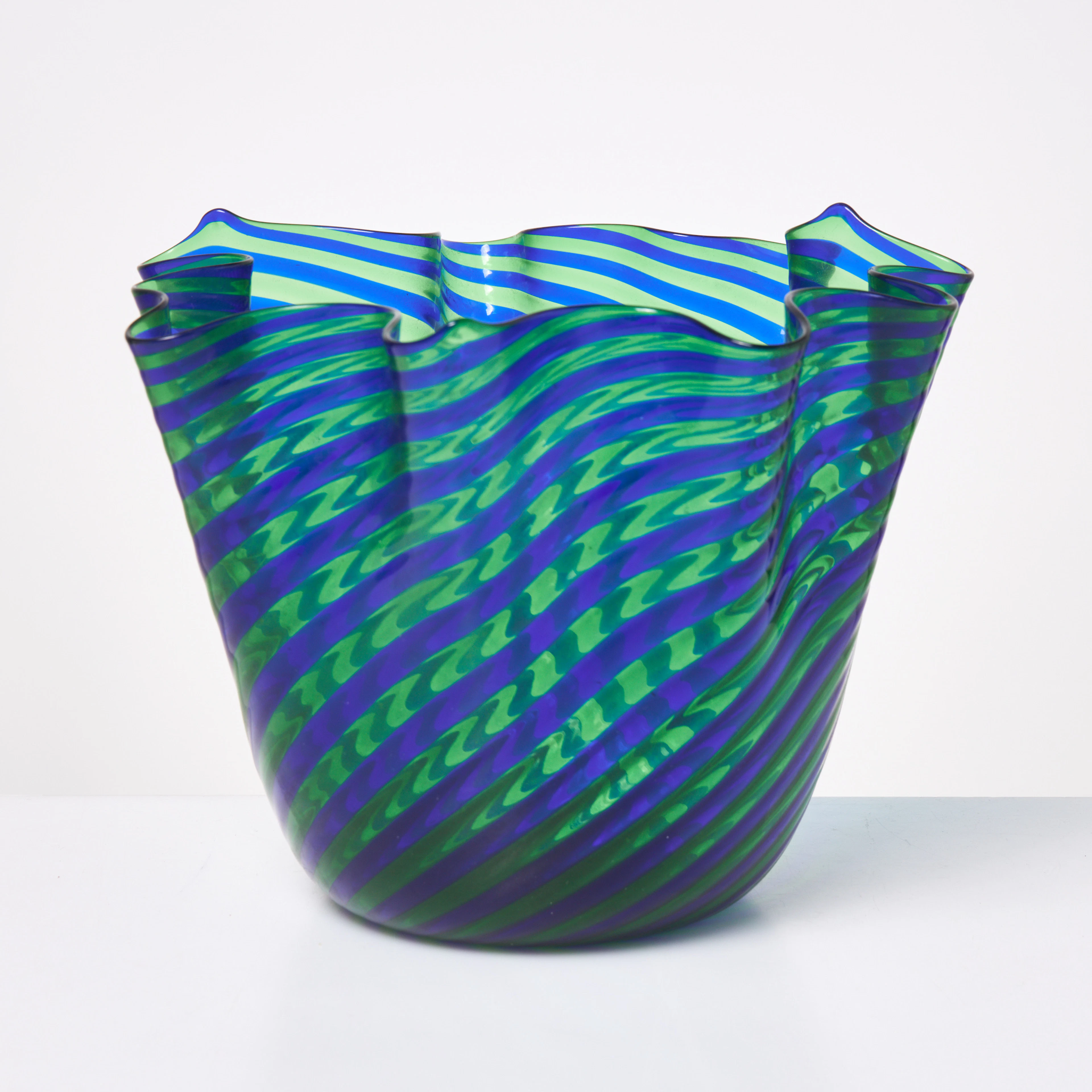 LINEA VALENTINA. Skål, Murano, Italien, glas, spiralformad dekor i