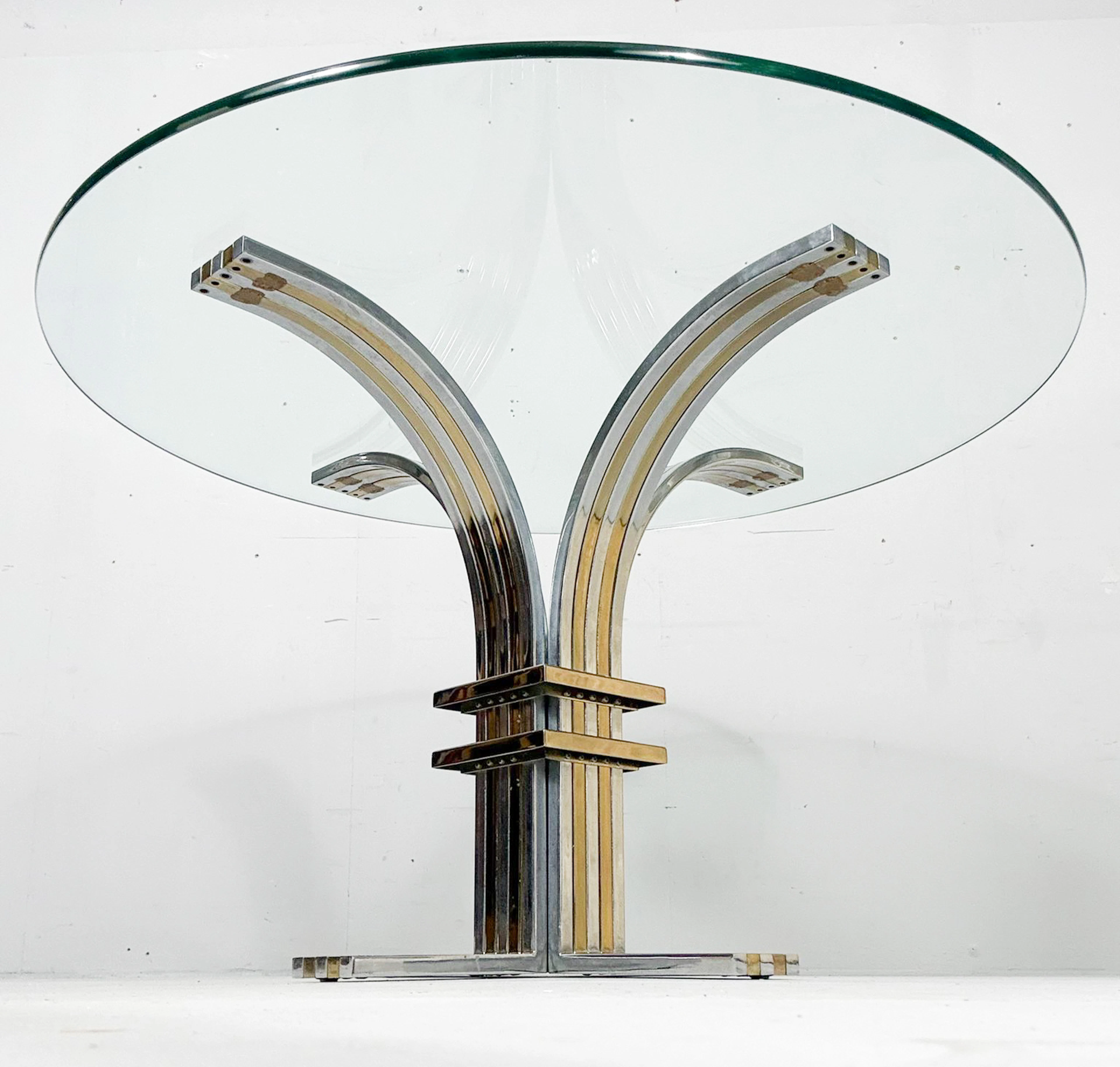 BANCI FIRENZE. Mid Century Skulpturaler Esstisch/Glas Esstisch, Italien
