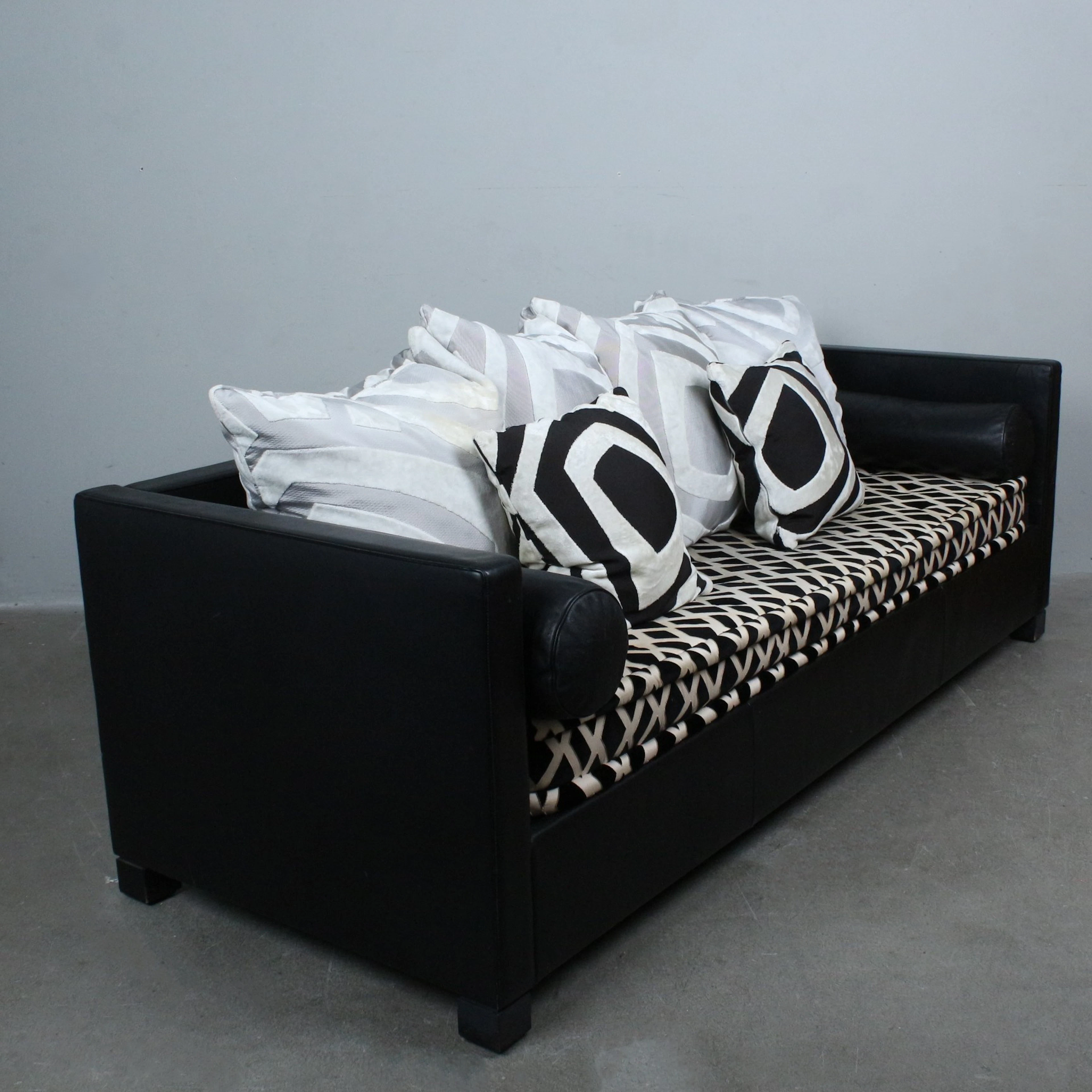 JEAN-PIERRE DOVAT. De Sede, Dreisitzer, Modell '' Edition 3000 ''