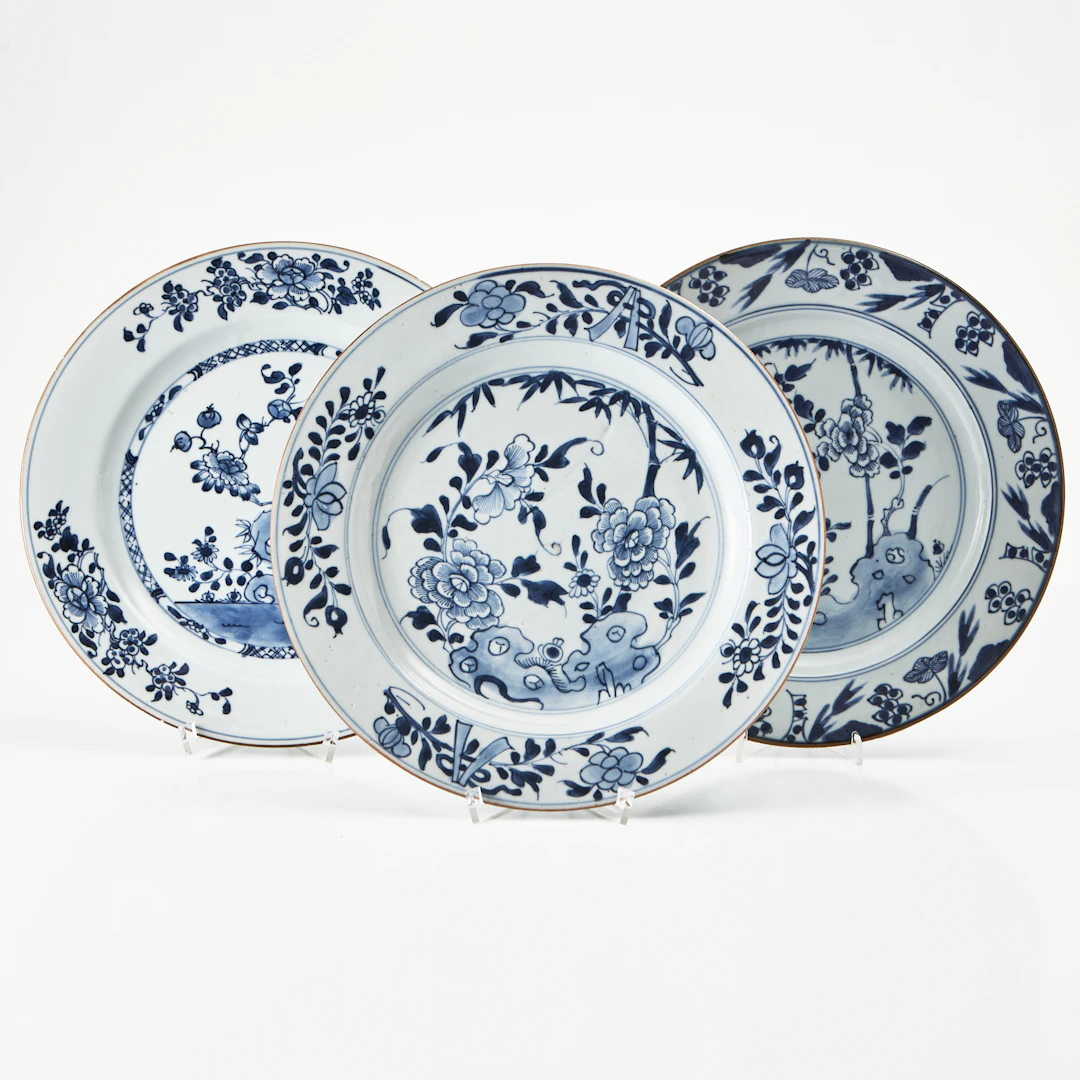 FAT, 3 st., porslin, Kina, Qianlong (1736-1795), rund form, varierande