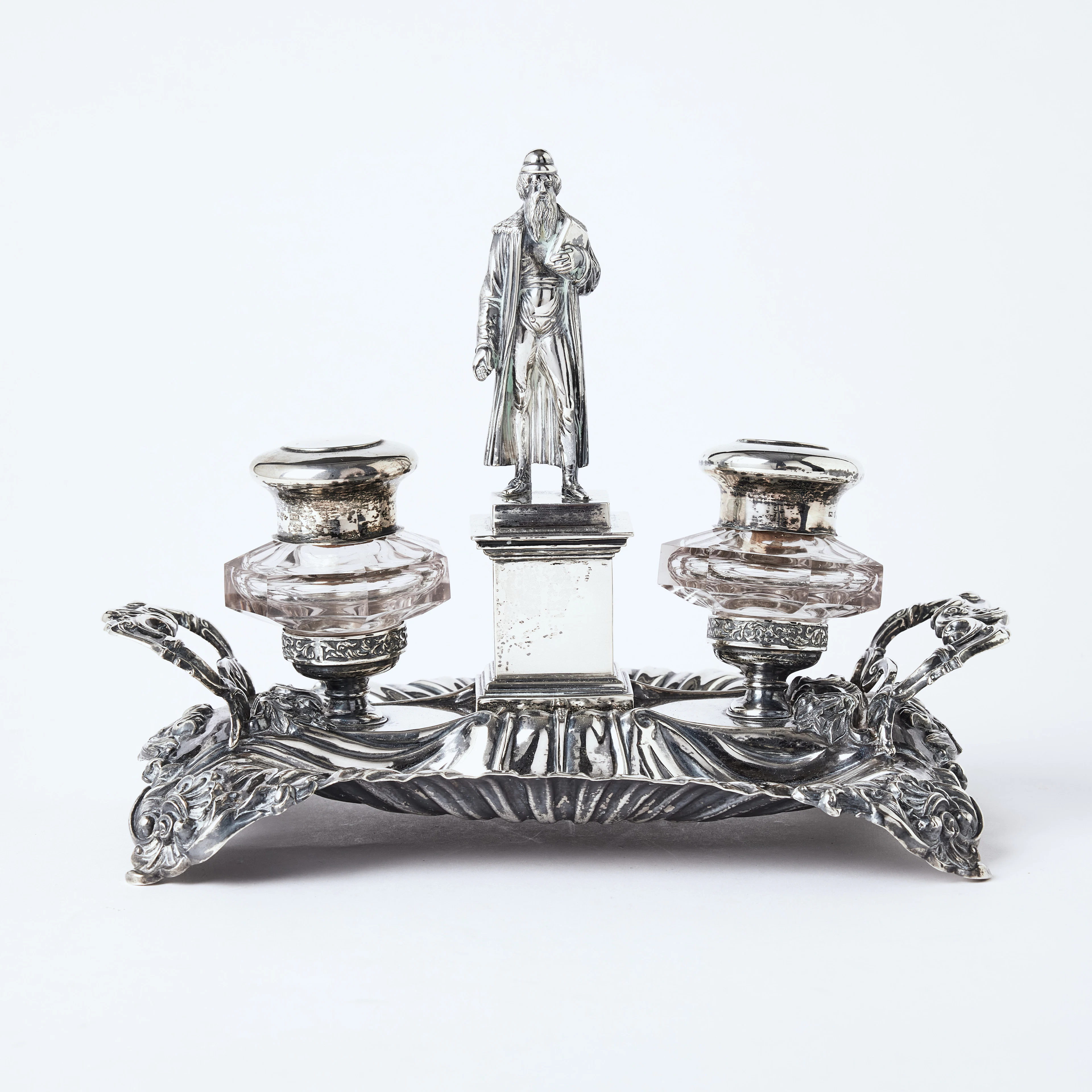 GUSTAF MÖLLENBORG. Skrivställ, silver, Stockholm 1845. Nyrokoko.