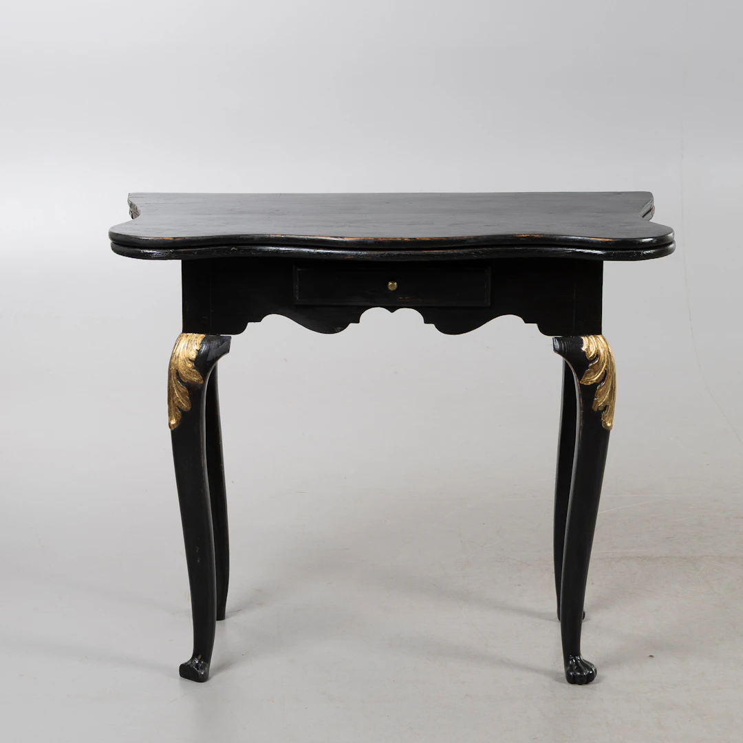 SPELBORD, rokoko, svartmålad med bronserade detaljer, 1700-tal.