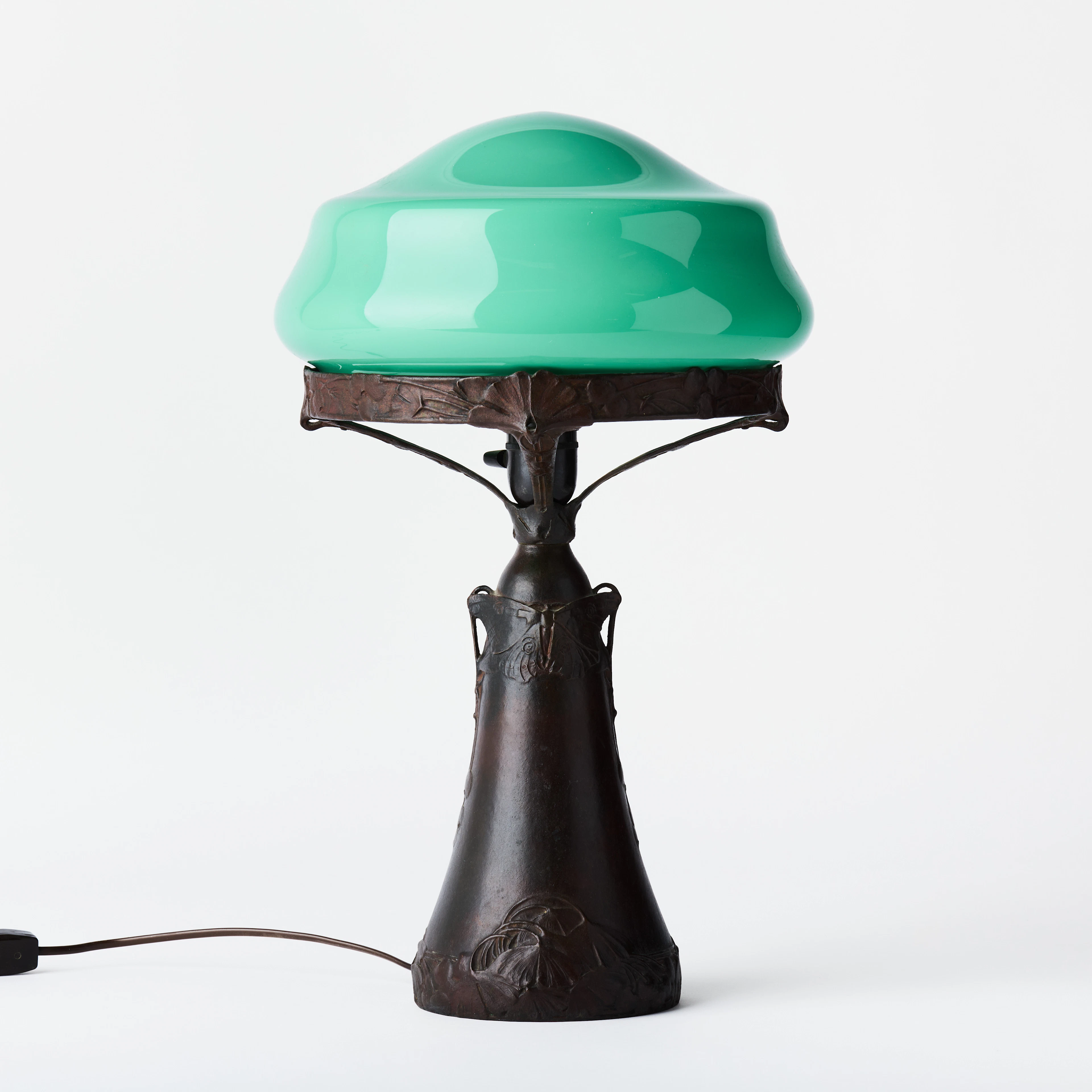 A. GRANBERG. Bordslampa, Hugo Elmqvist, jugend, brons, reliefdekor