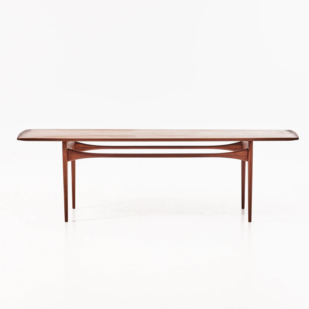TOVE & EDVARD KINDT LARSEN. SOFFBORD, France & Son, 1960-tal. teak, brickmärkt.