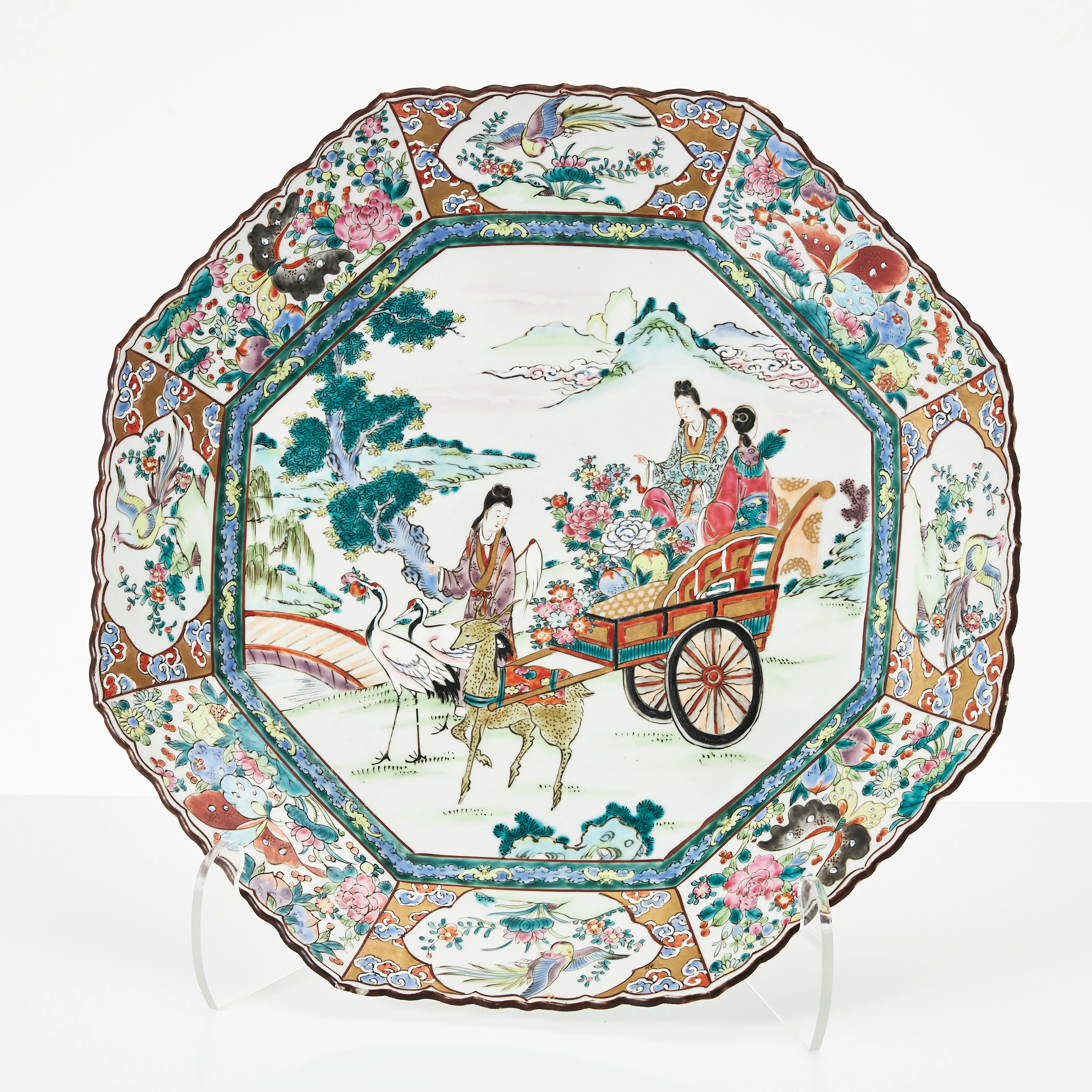 FAT, porslin, Japan, omkring år 1900, dekor med figurscen i emaljfärger