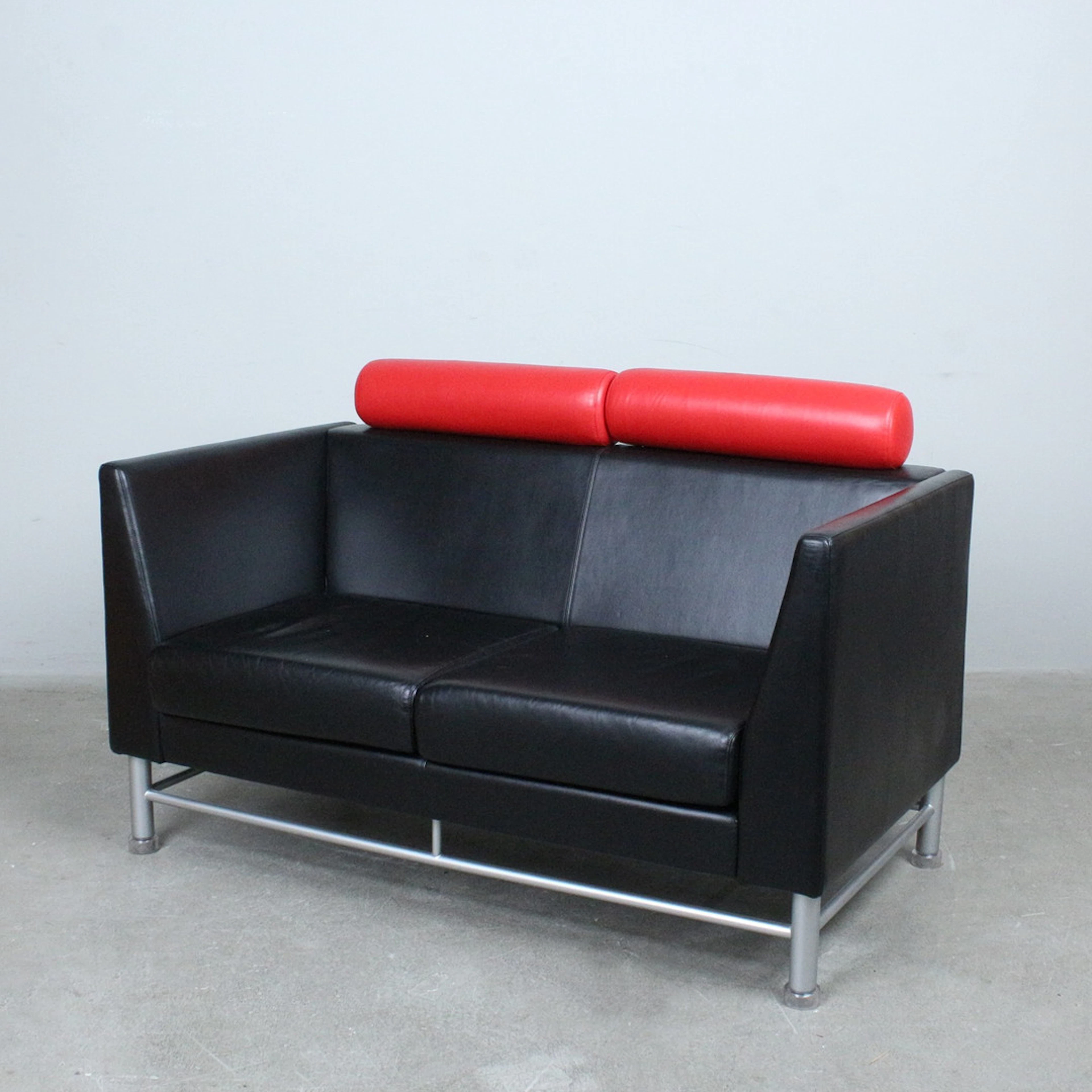 ETTORE SOTTSASS. Knoll International, Lounge Sofa, Modell '' Westside