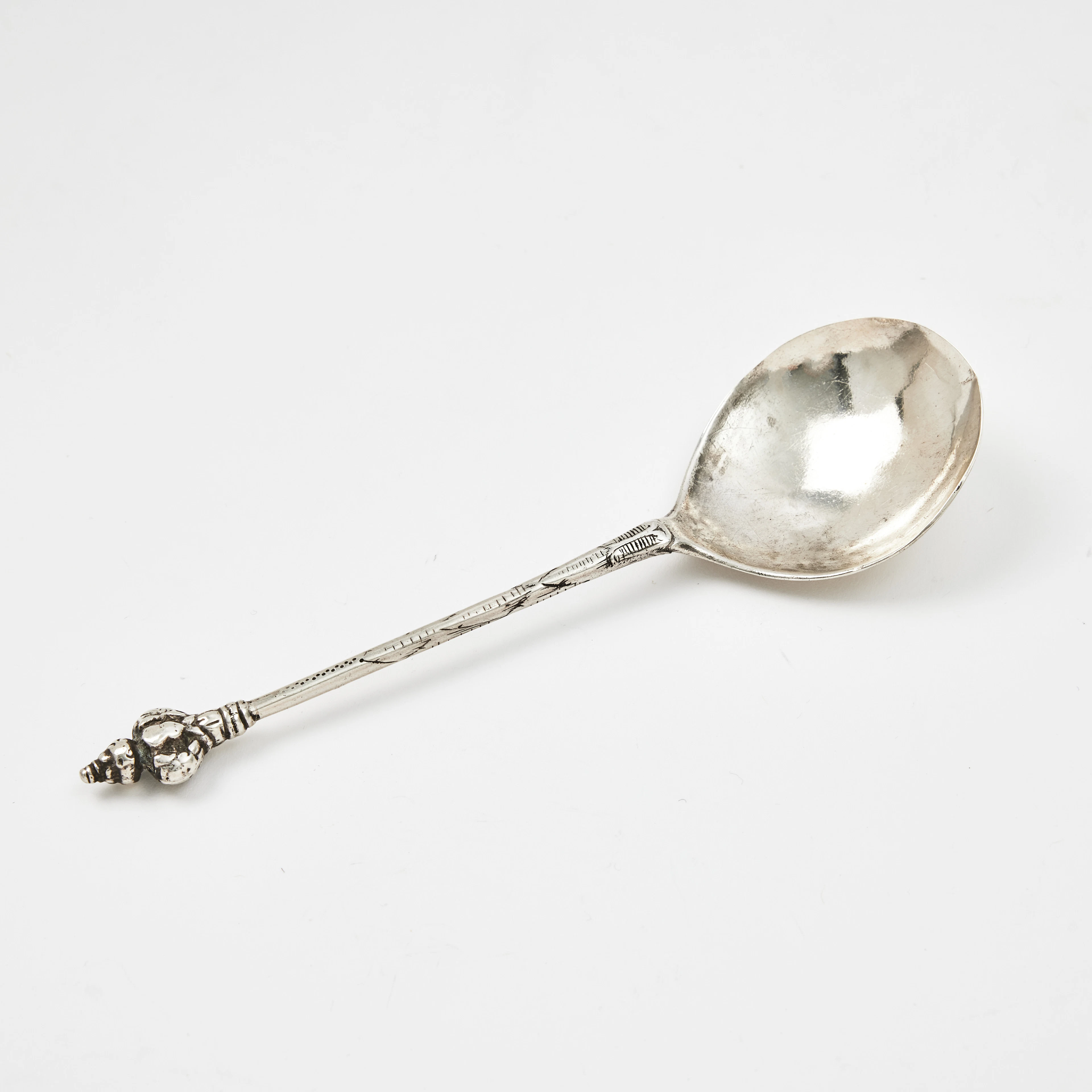 CLAUS HANSEN HAUGAARD. Sked med dubbel kerubknopp, silver, Svendborg
