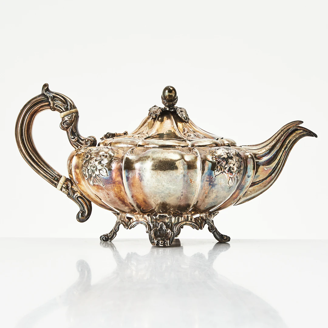 TEKANNA, silver, Joseph Angell & Joseph Angell, England, London 1831.