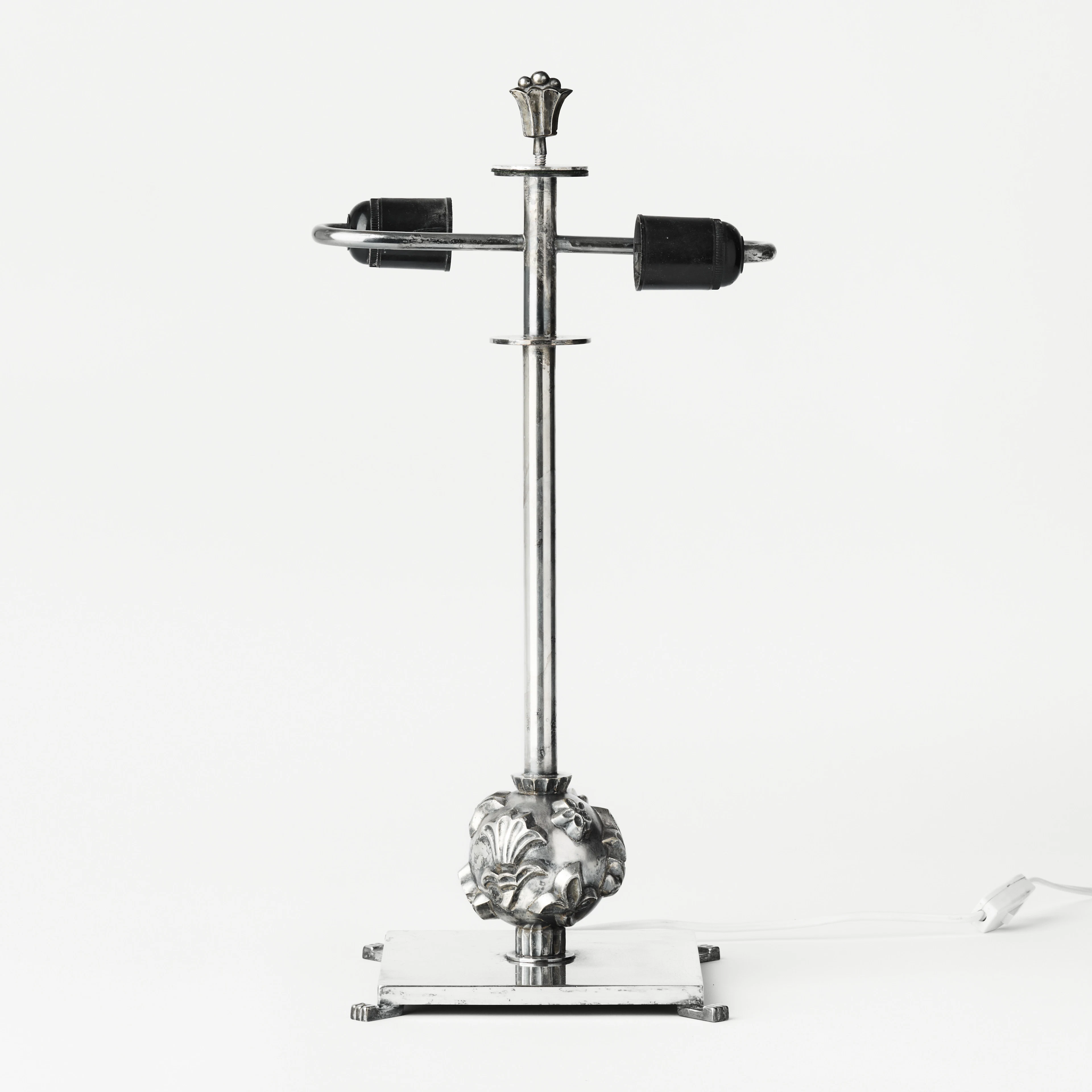 ELIS BERGH. Bordslampa, Kosta glasbruk 1930-tal, modellen visad på