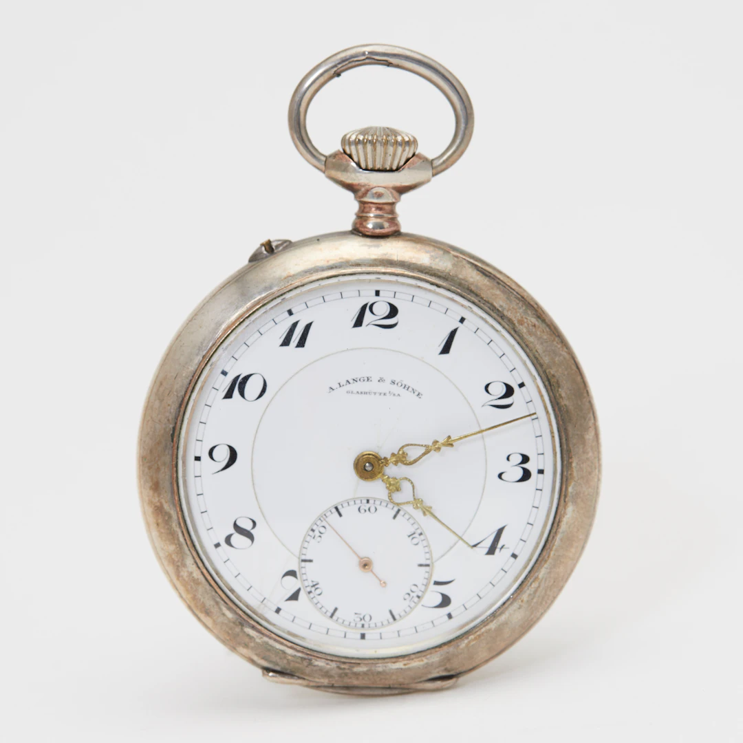 A. LANGE & SÖHNE, GLASHÜTTE 1A. Lépine-Taschenuhr, 800er Silber, um