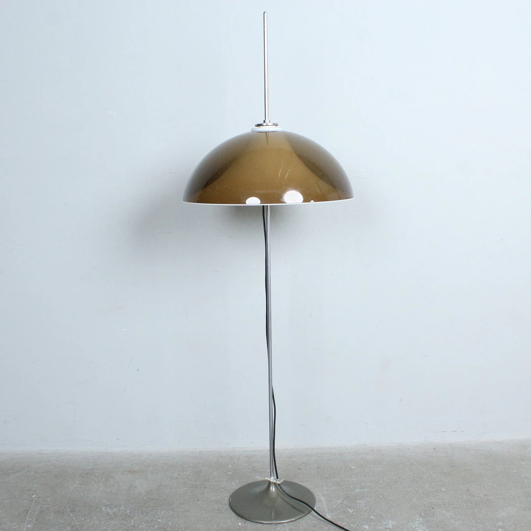 GINO SARFATTI. ZUGESCHRIEBEN. für Gepo, Stehlampe mit Mushroom Schirm