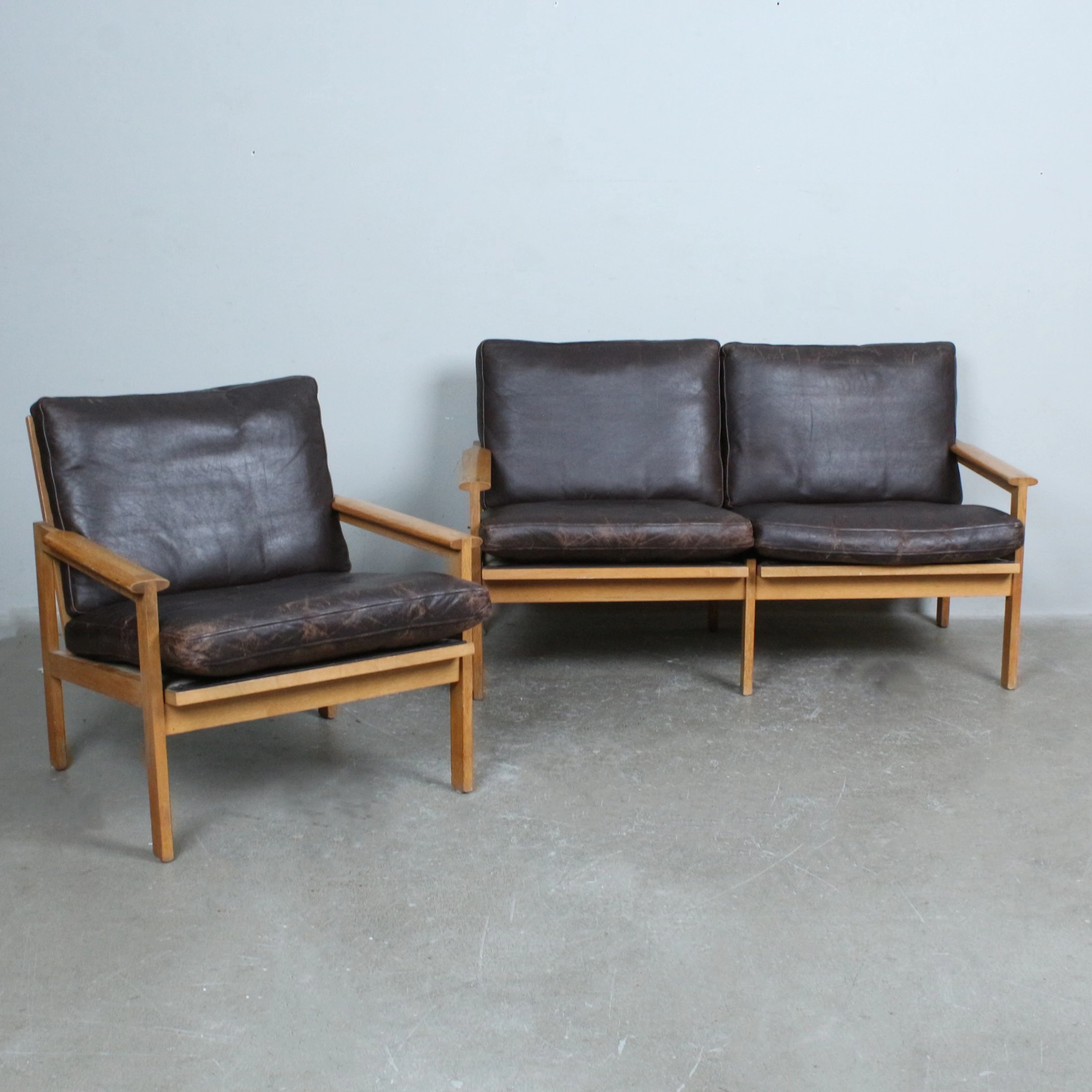 ILLUM WIKKELSØ. für Niels Eilersen, Zweisitzer und Sessel, Modell