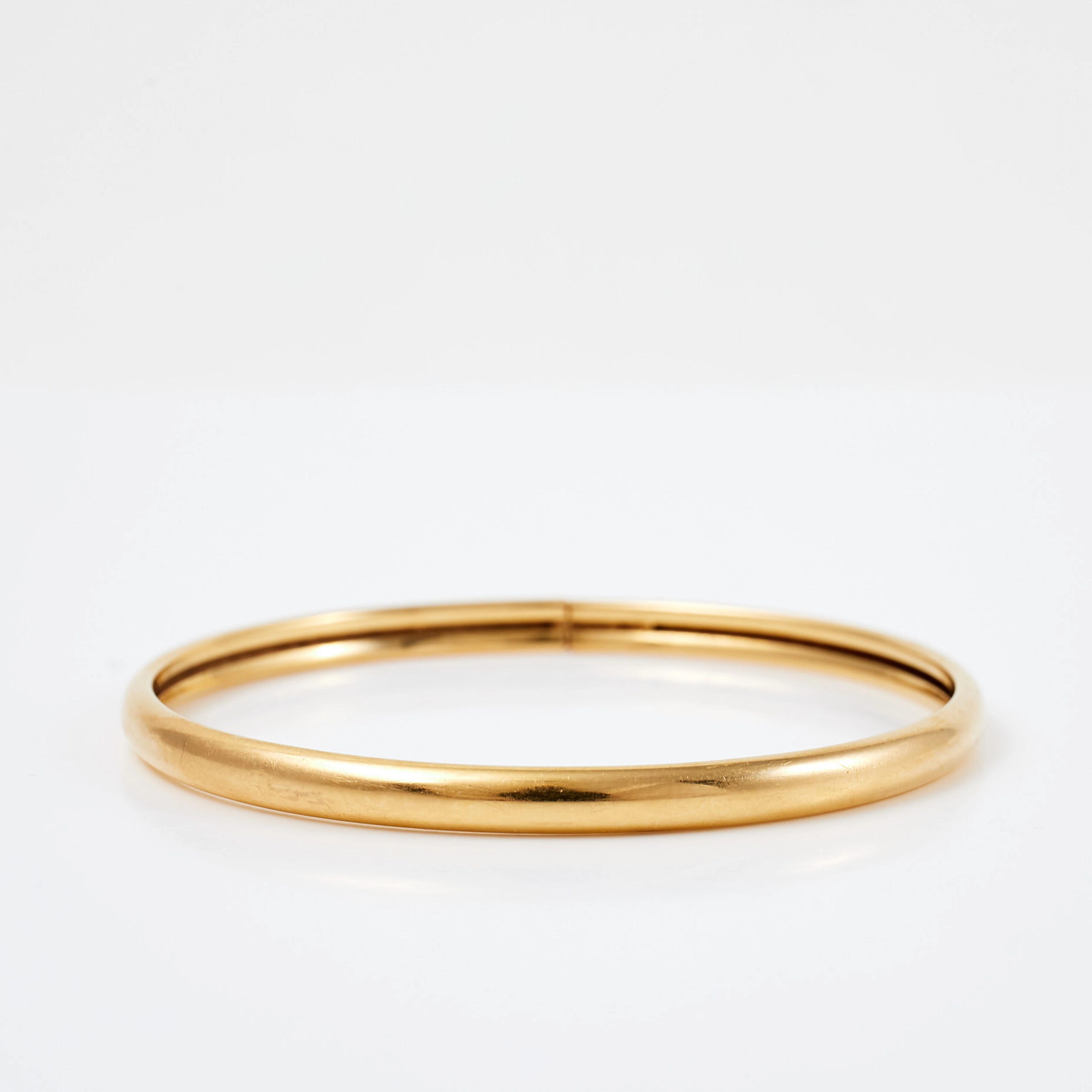 ARMRING, 18 k guld, stel modell, Alton Guldvaru Ab, Falköping, 1974.