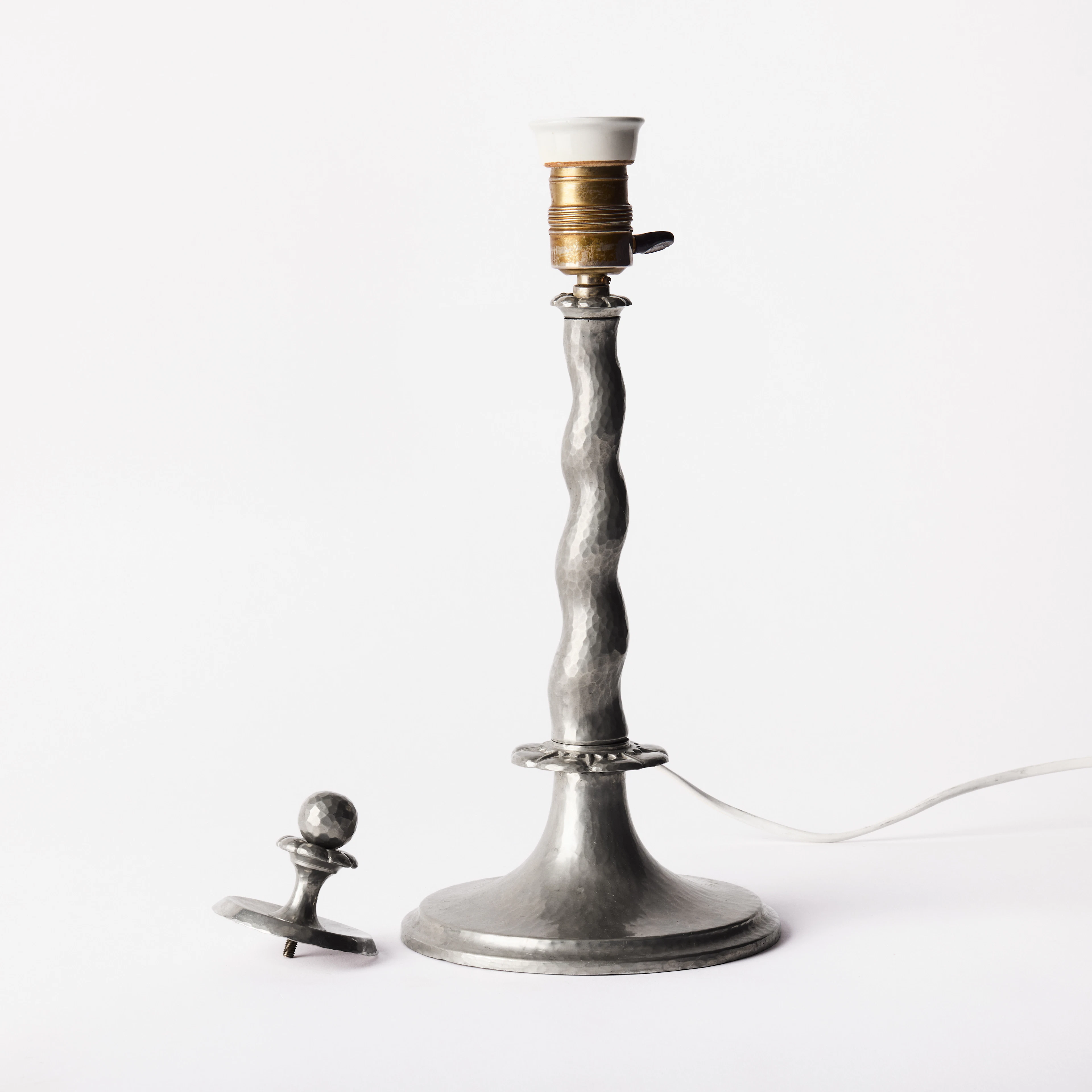 HARALD NOTINI. Bordslampa, Arvid Böhlmarks Lampfabrik, 1920-tal, modell