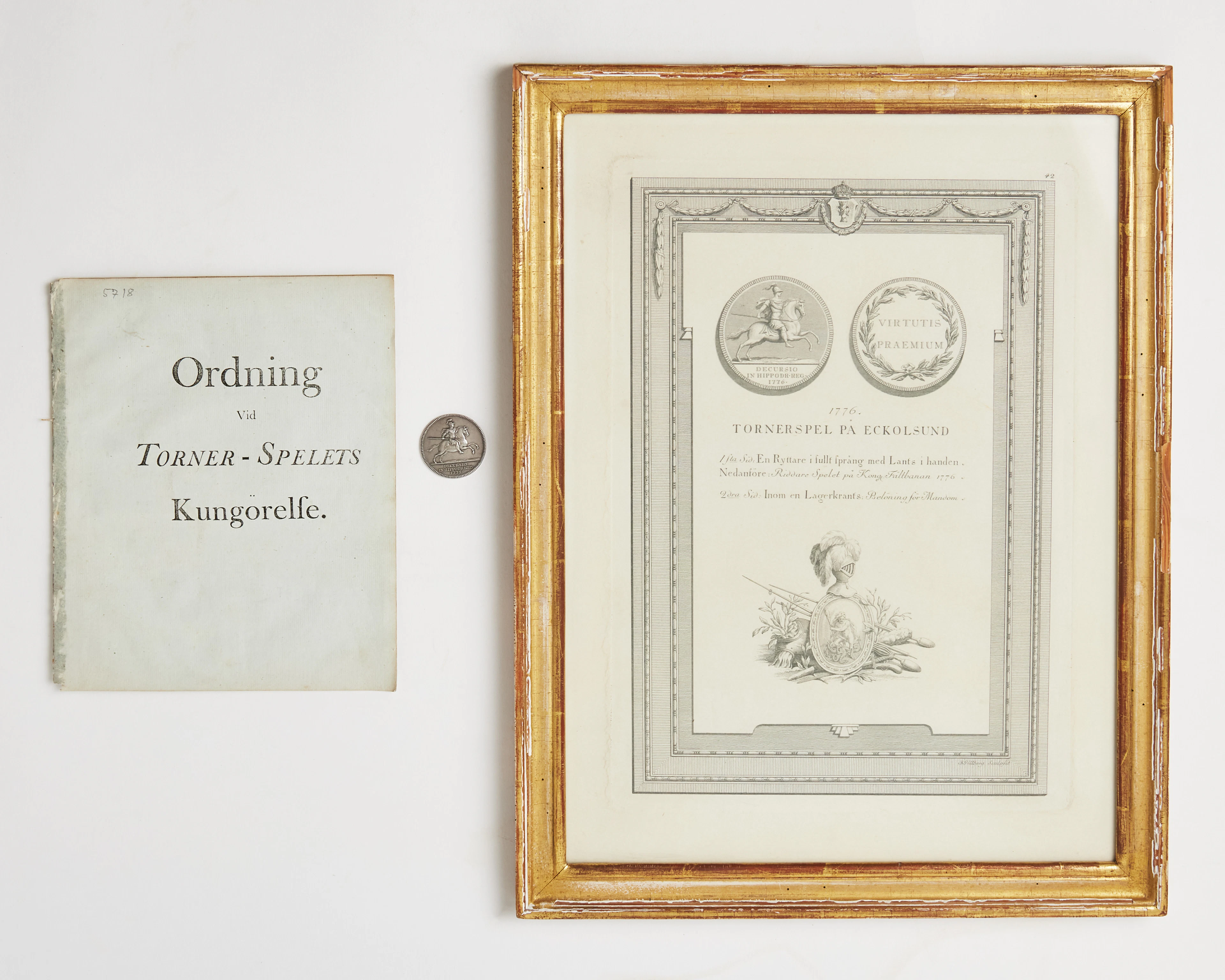 GUSTAV III:S TORNERSPEL PÅ EKOLSUND 1776, Gravyr, ordning och silvermedalj.