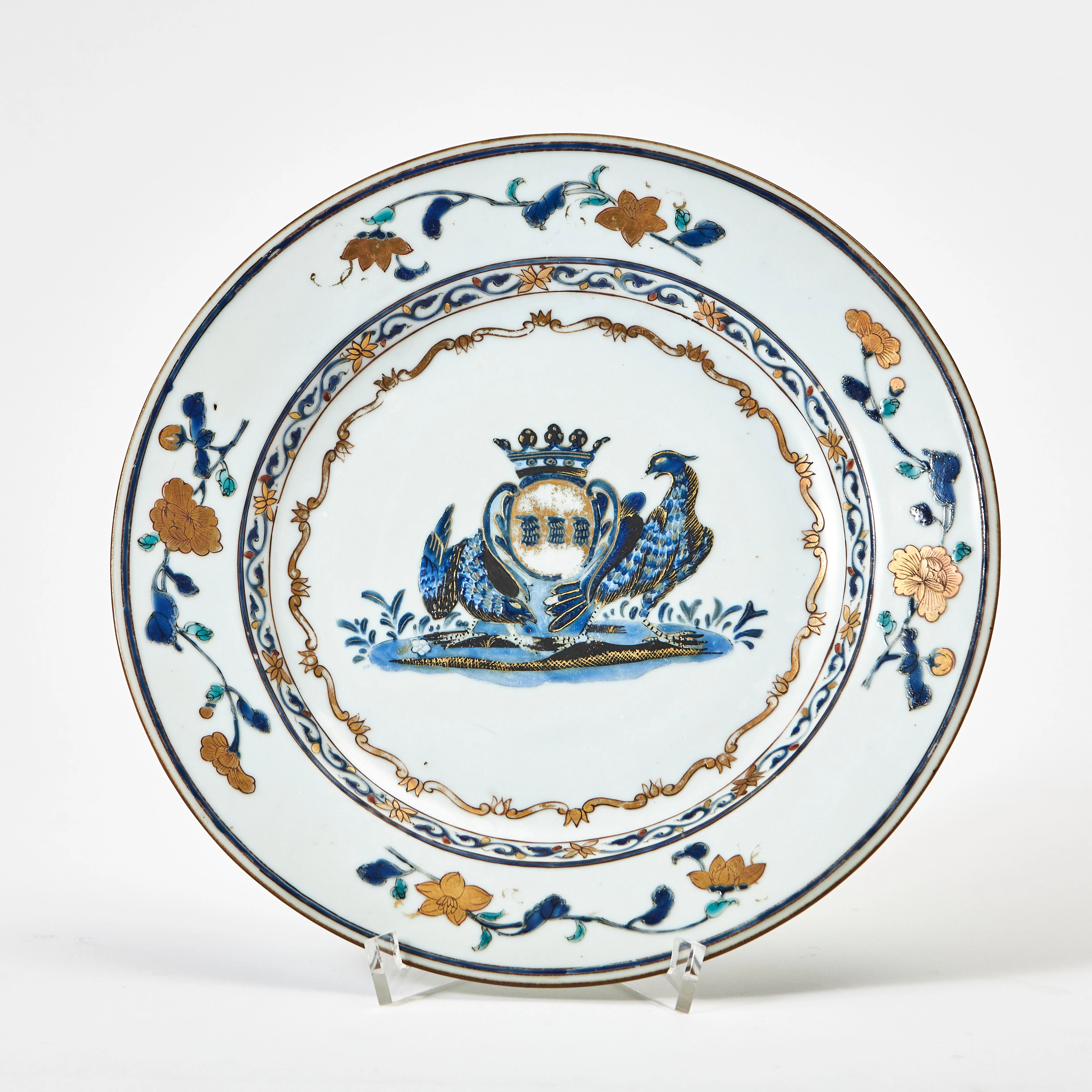 TALLRIK, vapenporslin, Kina, tidig Qianlong (1736-1795), dekor av