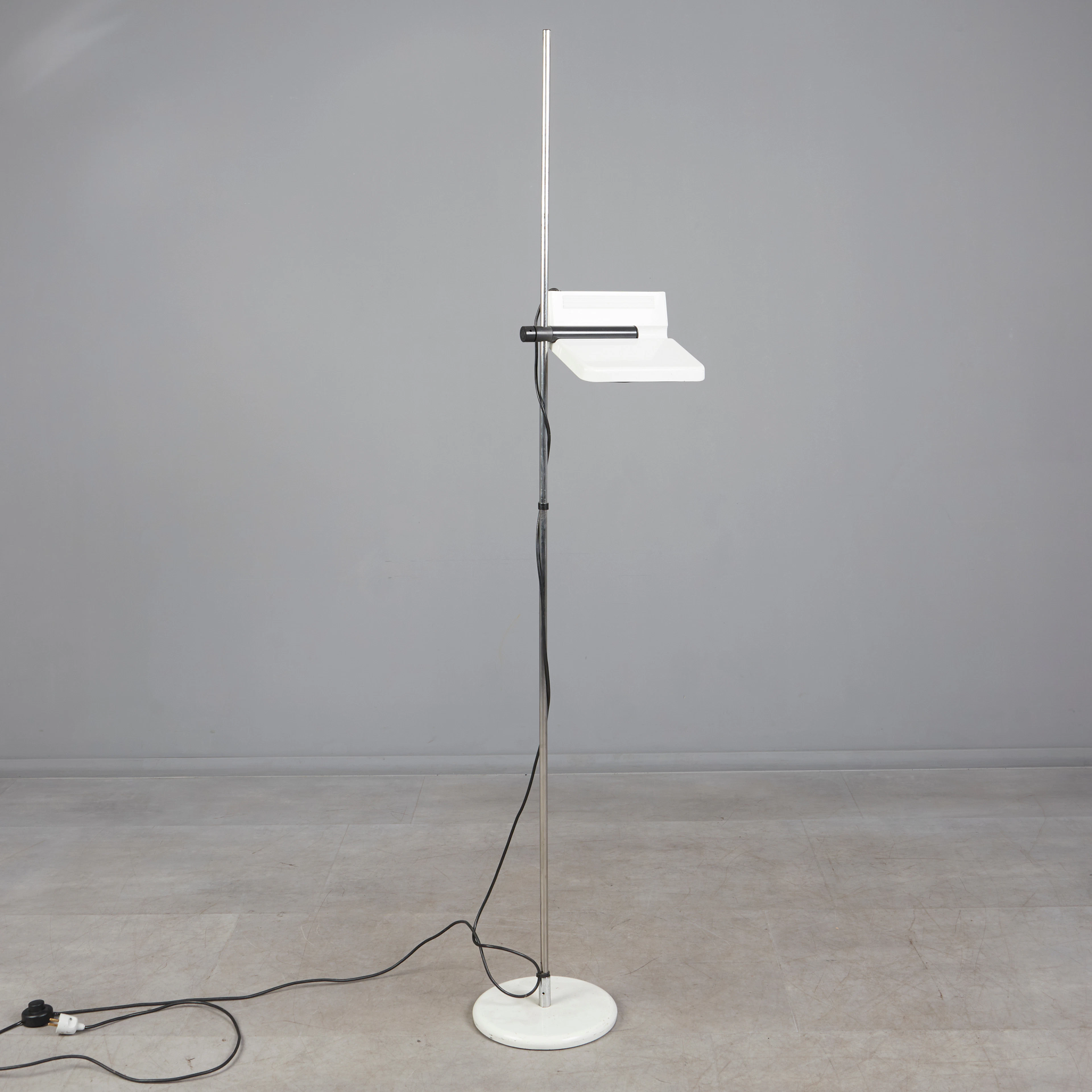 BRUNO GECCHELIN. für Arteluce, Space Age Stehleuchte / Deckenfluter