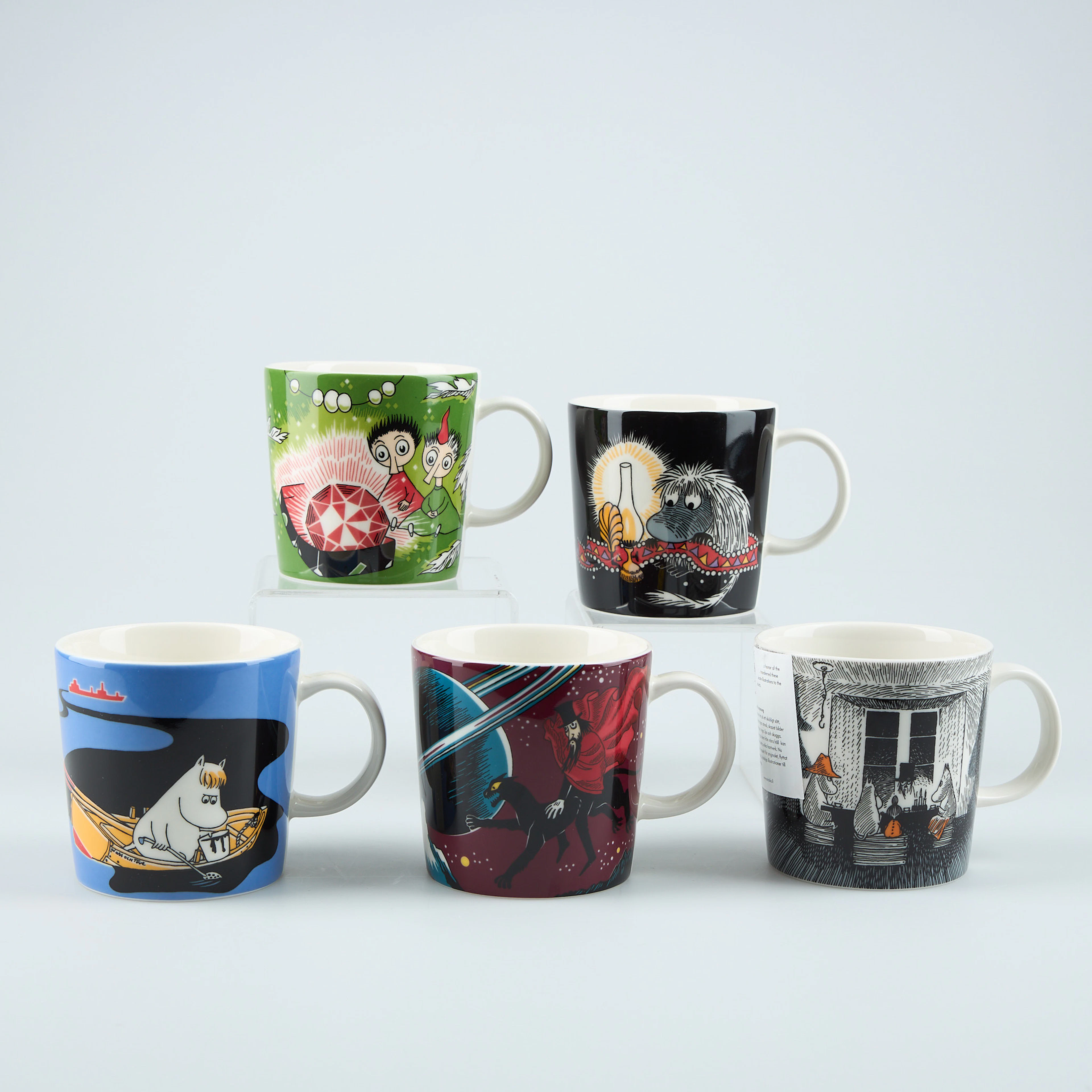 MUMINMUGGAR, 5 st. Illustration Tove Jansson, design Tove Slotte.
