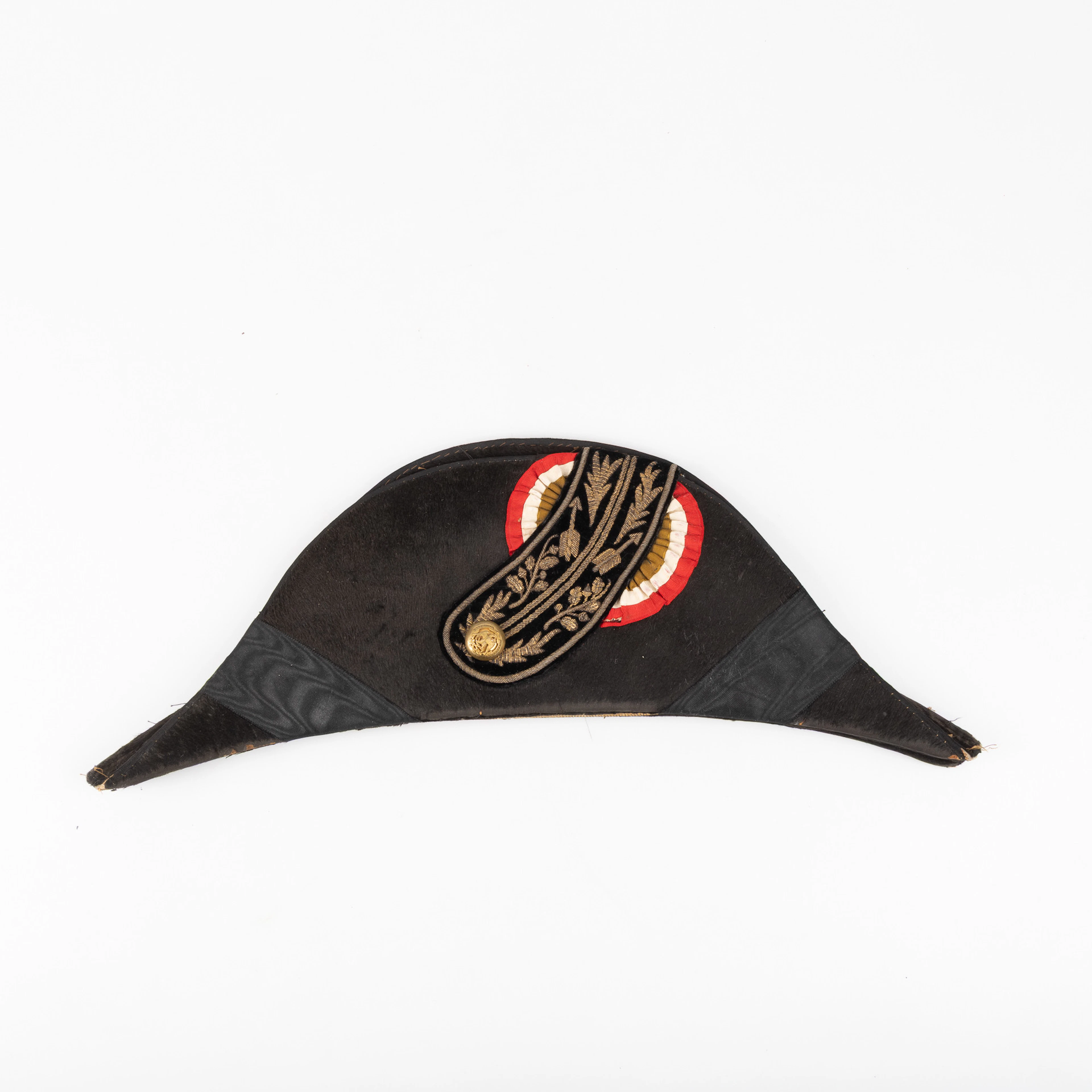HATT, s. k. BICORNE, 18/1900-tal.