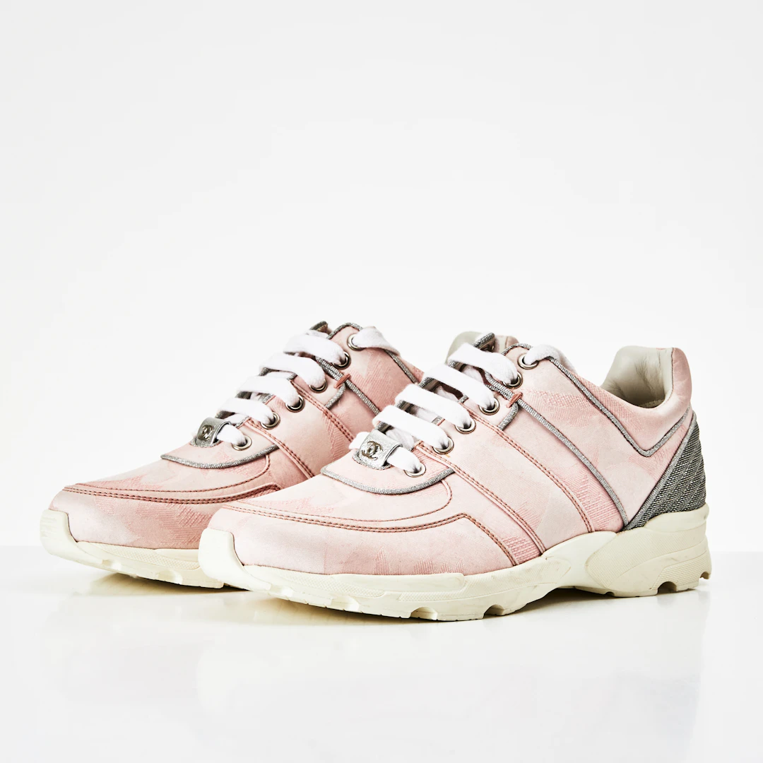 CHANEL, sneakers, storlek 38 1/2.