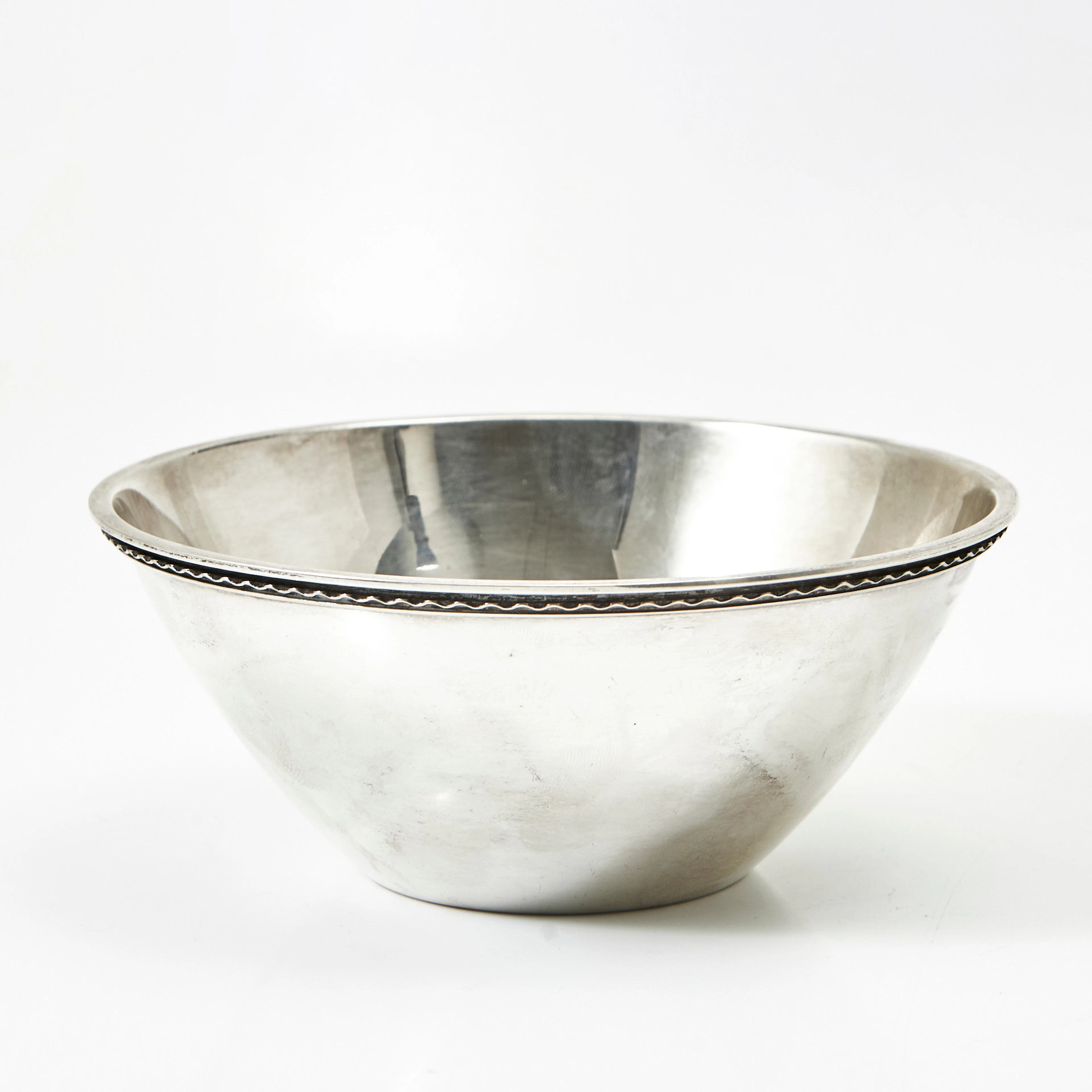 JUST ANDERSEN. (Danmark, 1884-1943). Skål, silver, 1929, Swedish Grace
