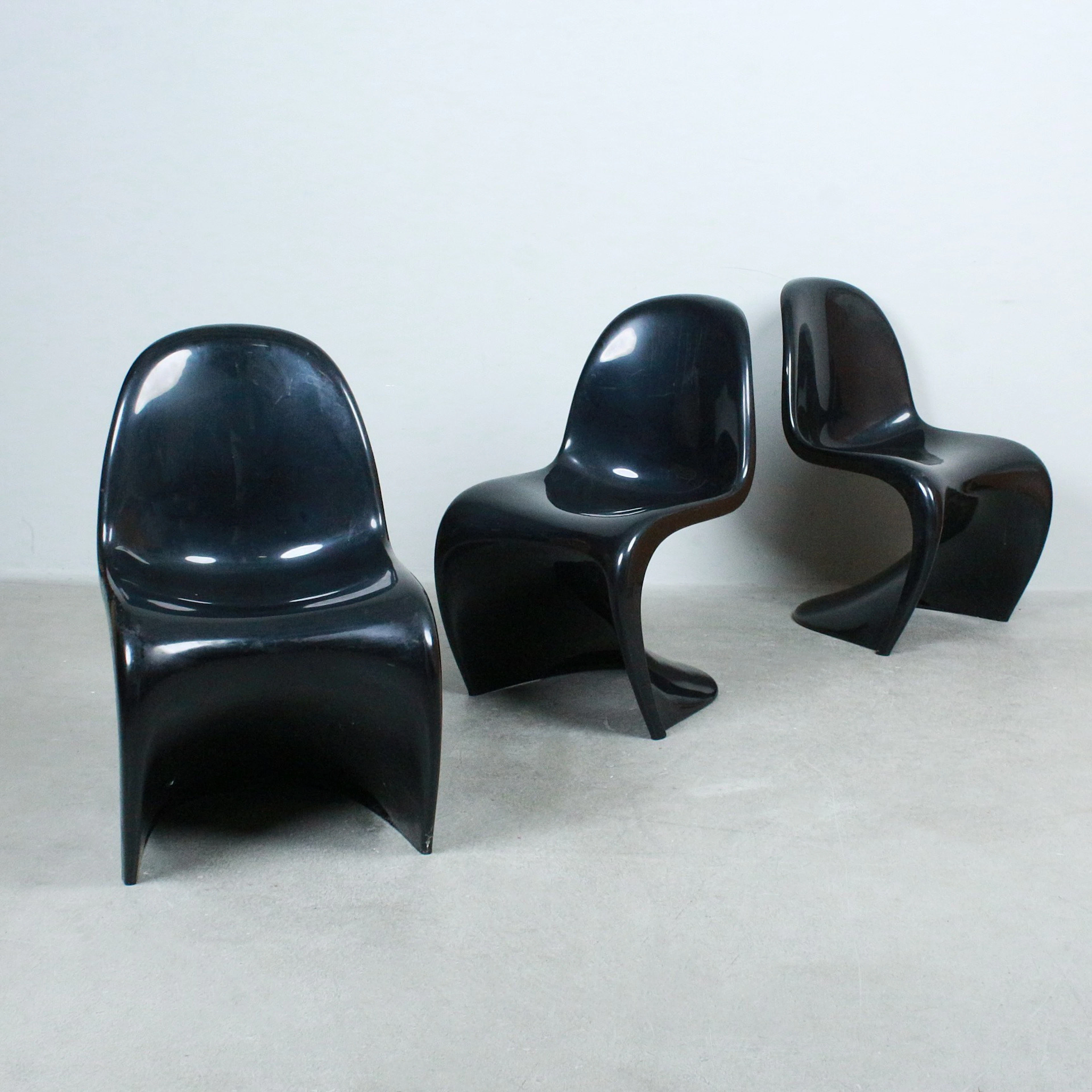 VERNER PANTON. Herman Miller. Set Stühle / Freischwinger, Modell 'Panton