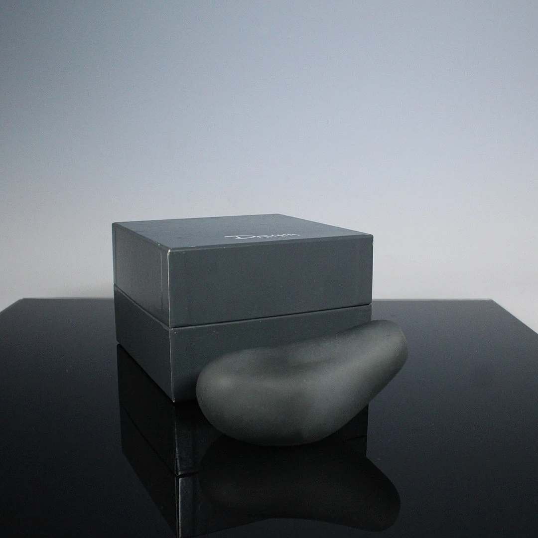 PHILIPPE STARCK. für Daum, Vase,"Un tout petit Vase, pour une toute
