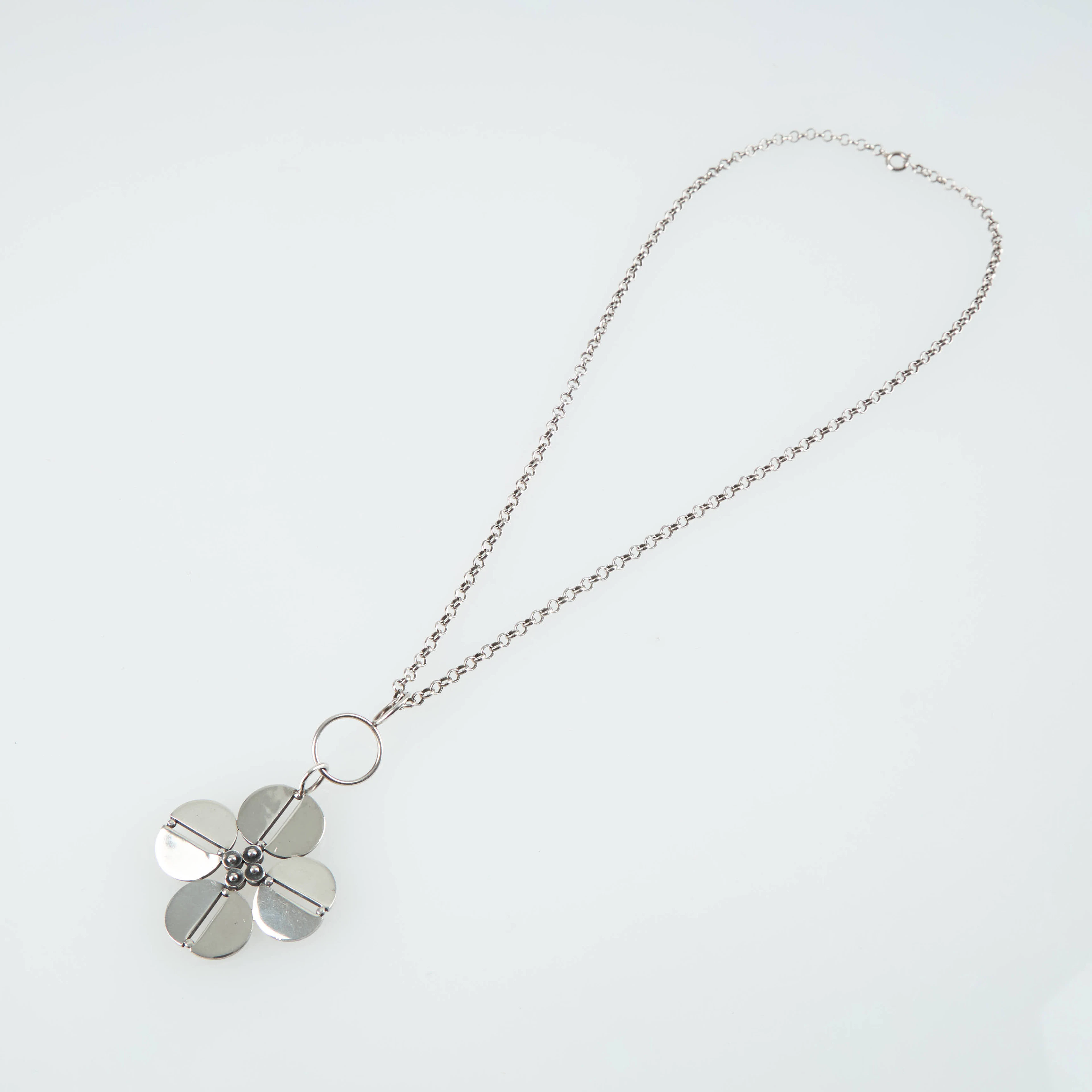 KAIJA AARIKKA. Halsband, 916 silver, John Erik Lohm, Helsingfors 1966.