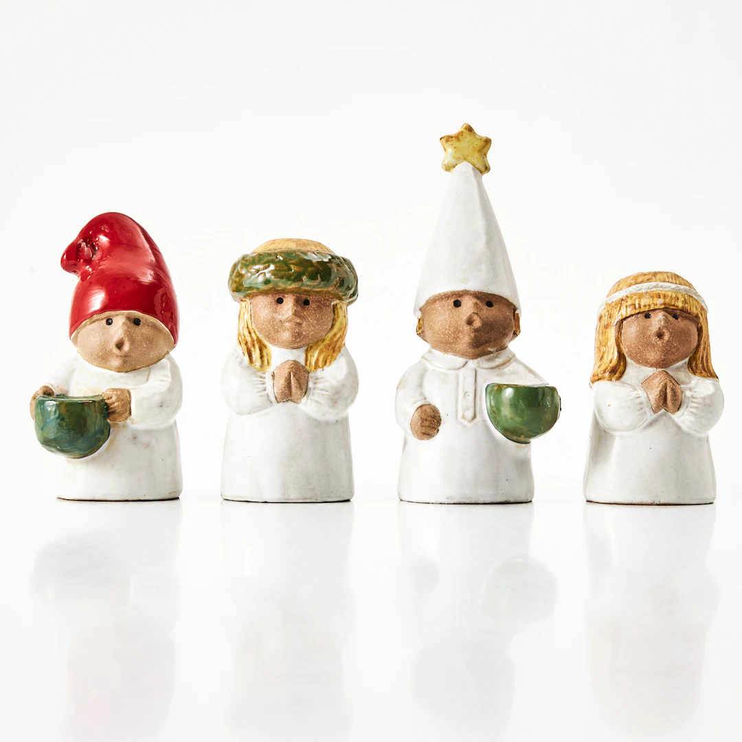 LISA LARSON. Figuriner, "Fjärde advent" 4 stycken, glaserat stengods