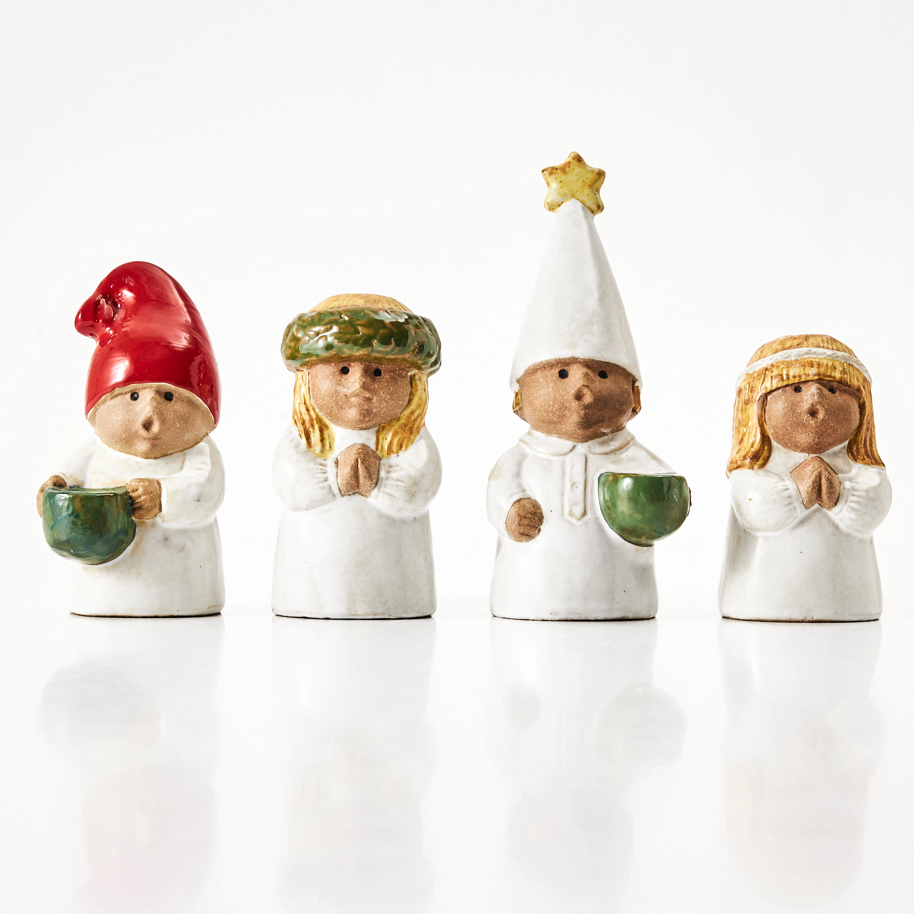 LISA LARSON. Figuriner, "Fjärde advent" 4 stycken, glaserat stengods