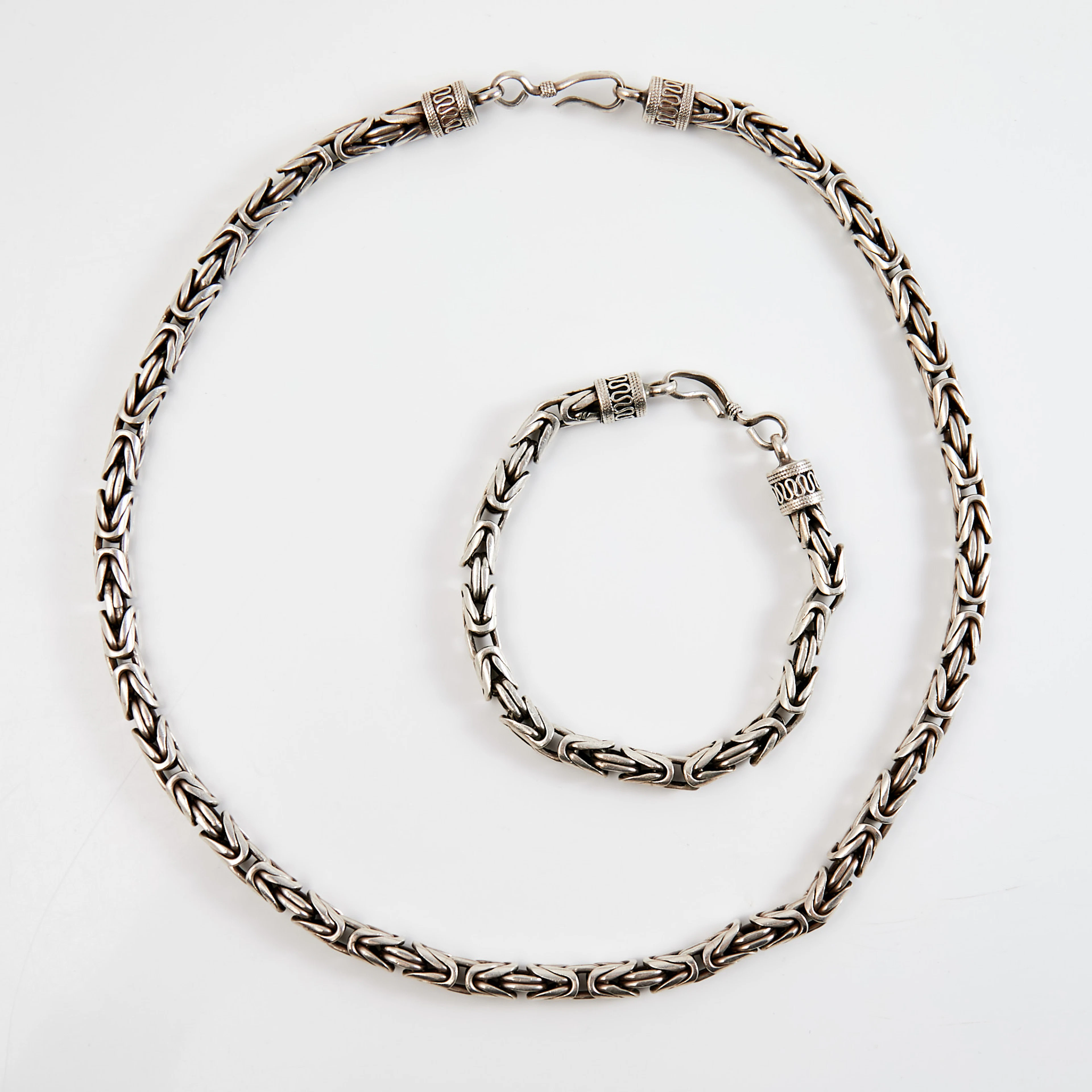 HALSBAND samt ARMBAND, sterling silver, kejsarlänk.
