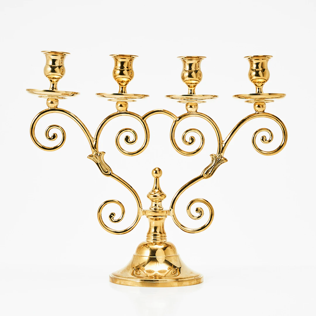 SKULTUNA. Ljusstake, "Mistel", mässing, för 4 ljus.
