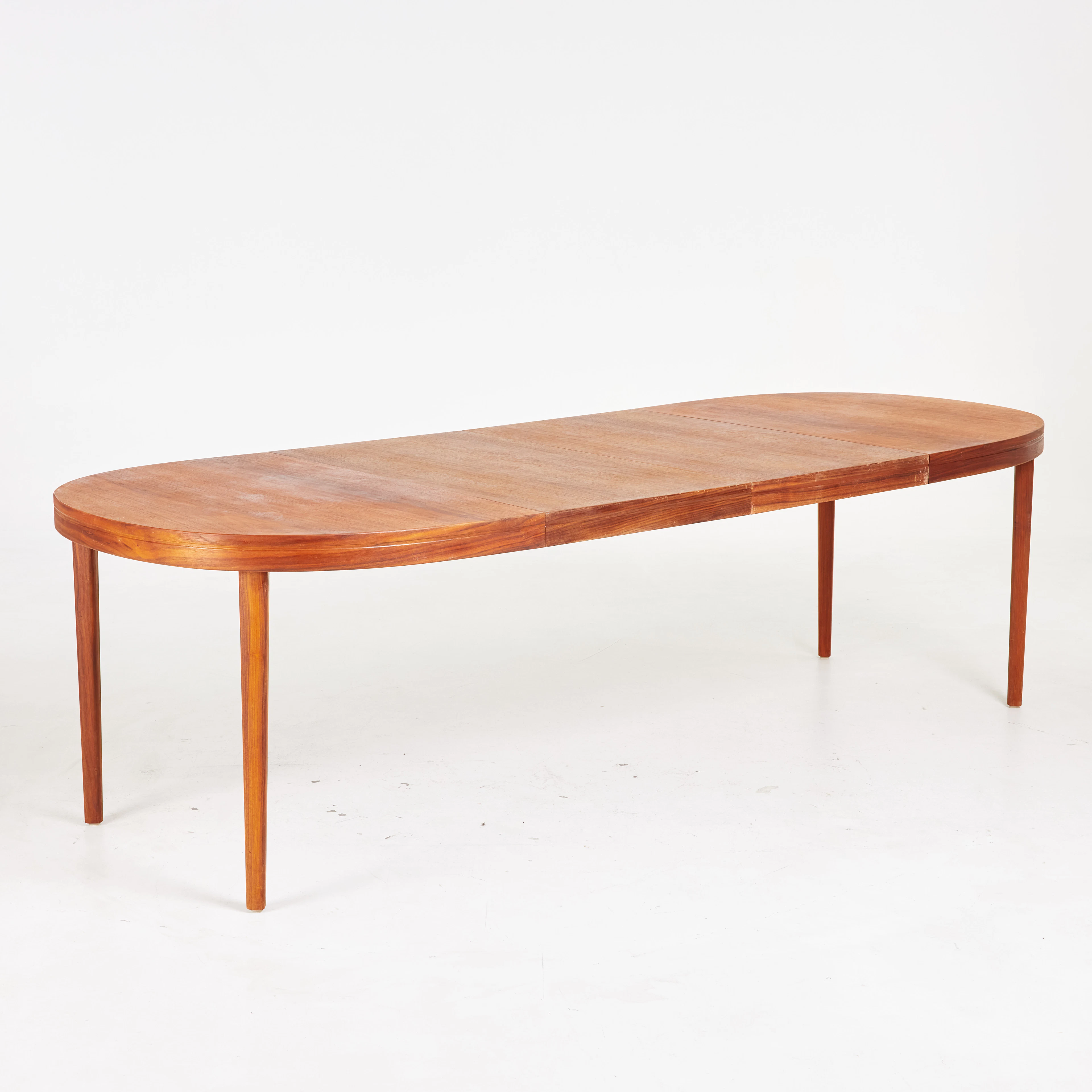 MATBORD, teak, med två iläggsskivor, Skaraborgs Möbelindustri, Tibro.