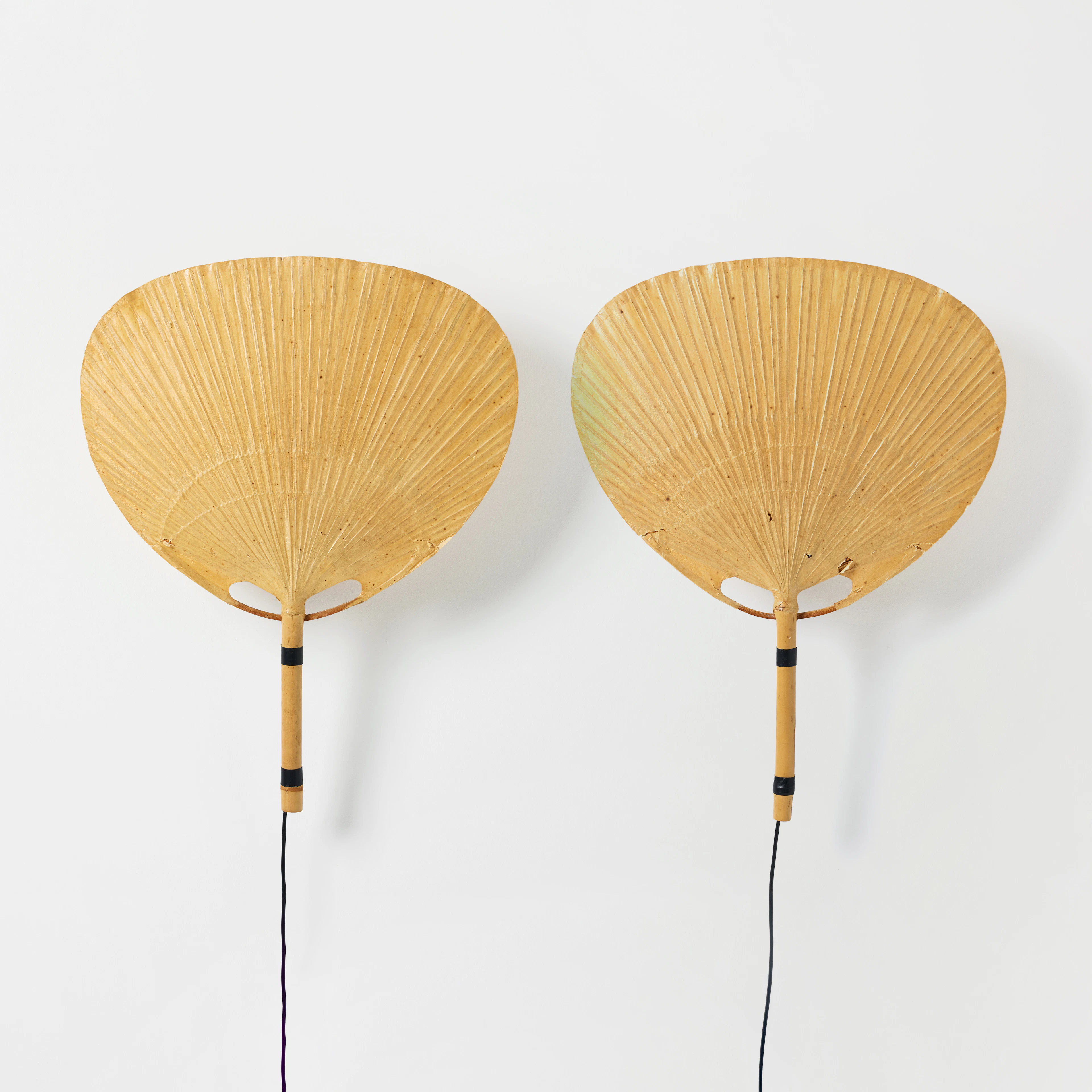 INGO MAURER. "Uchiwa III", vägglampor, ett par, M Design, Tyskland