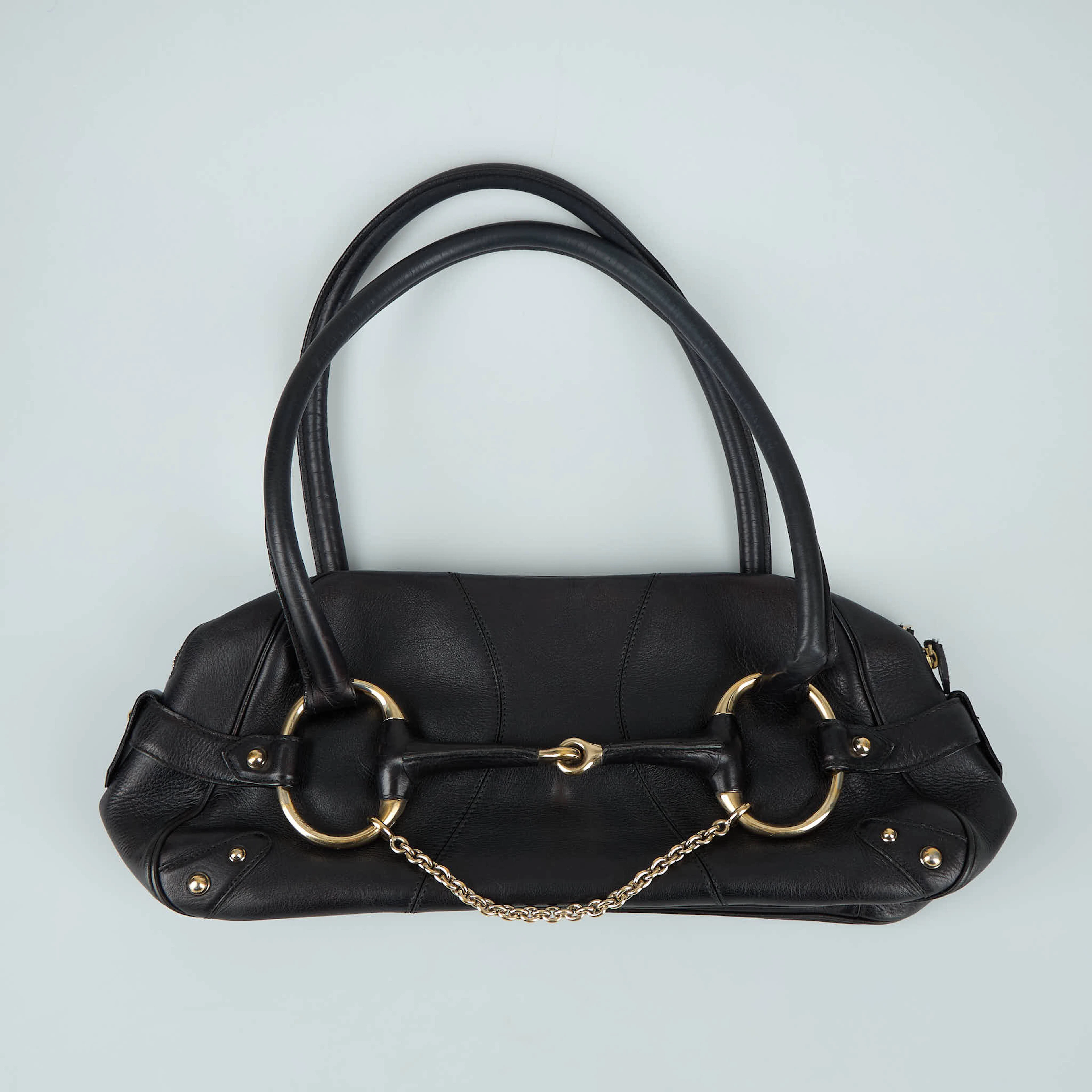 GUCCI, Horsebit Chain Shoulder Bag Black.