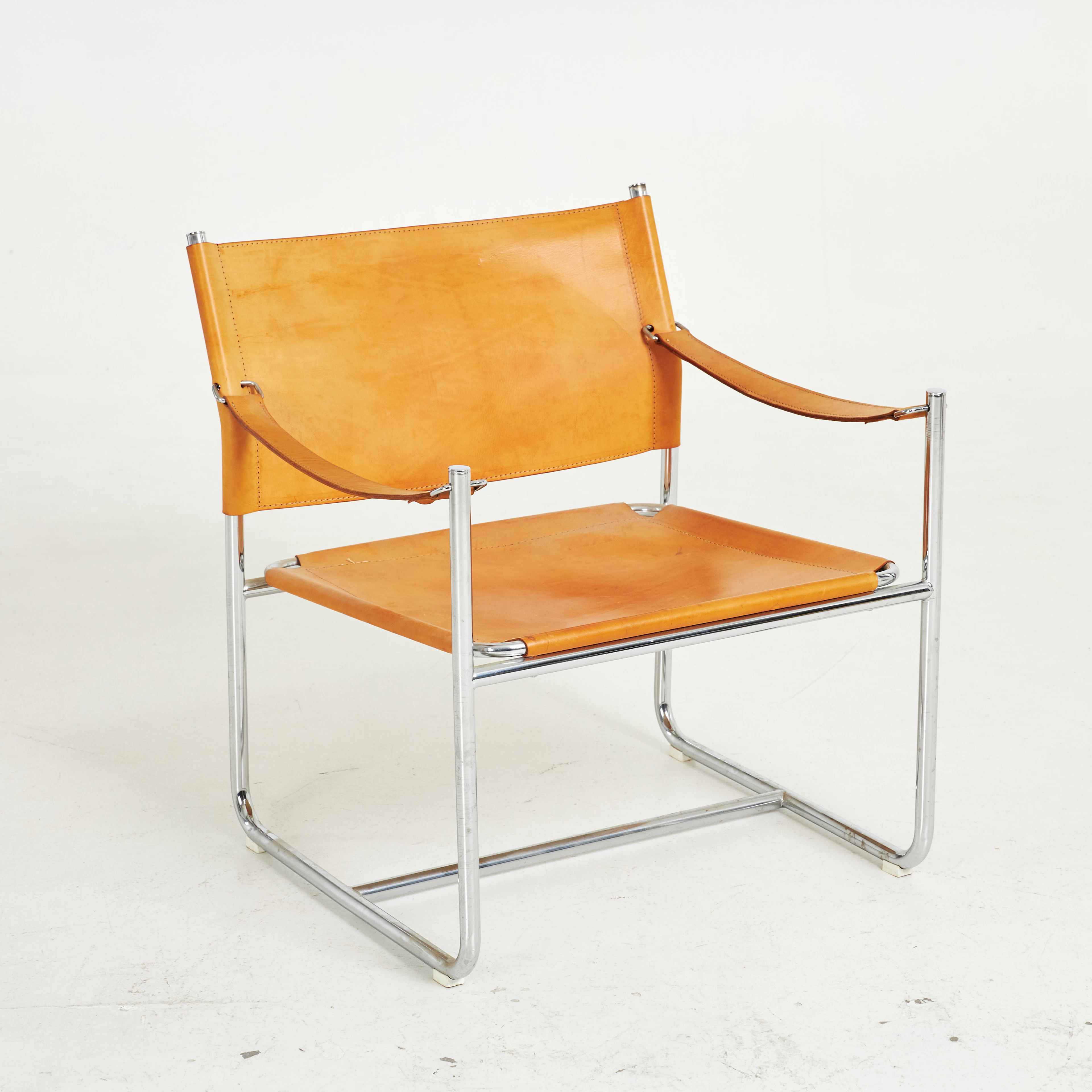 KARIN MOBRING. Safarifåtölj, "Amiral", för Ikea 1971, läder, kromade stålrör.