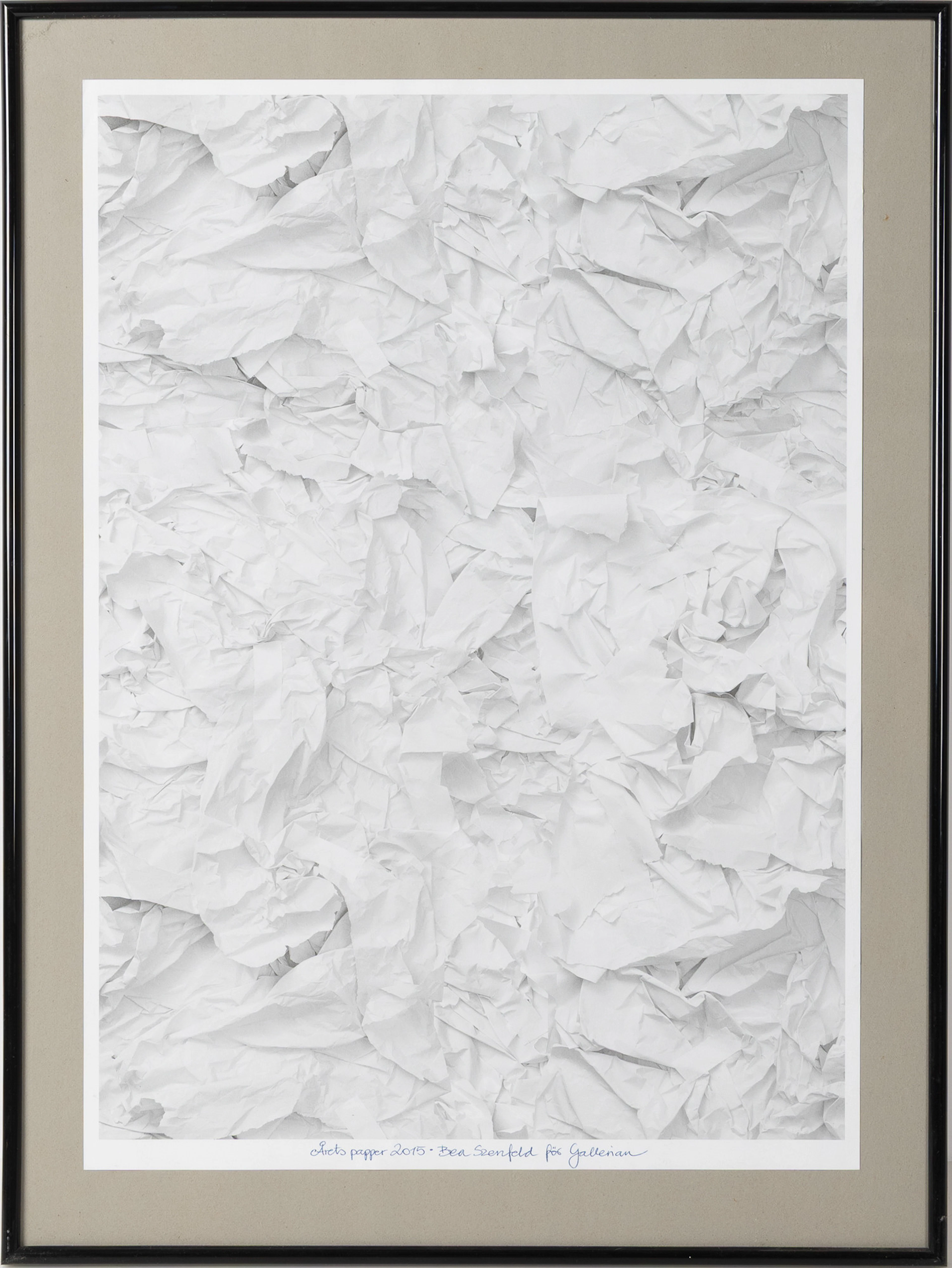 BEA SZENFELD. "Årets papper, 2015", grafiskt blad för Gallerian.