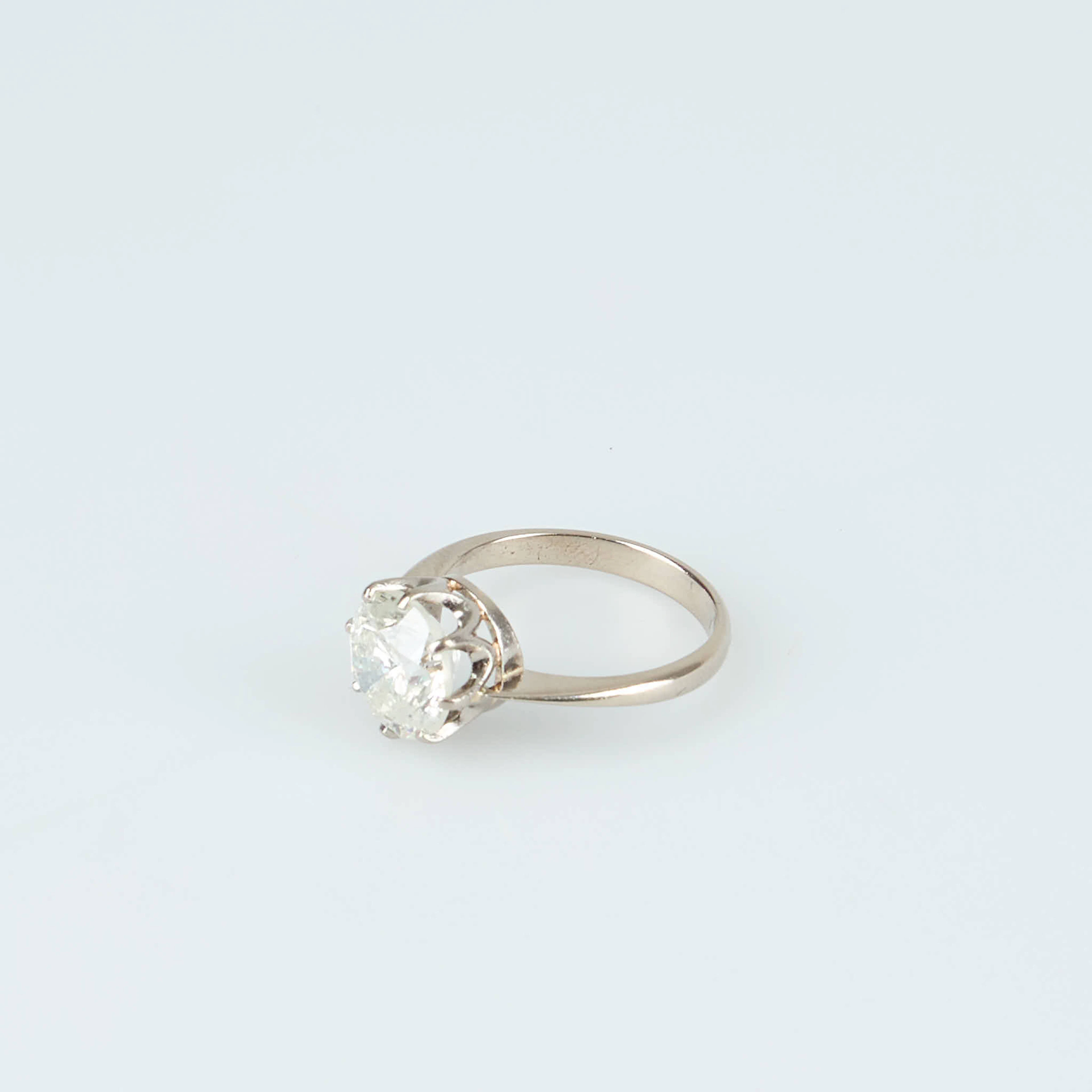 DIAMANTRING, ca 3.50 ct, 18K vitguld, Ø 17, Pentti Kevätlahti 1988.