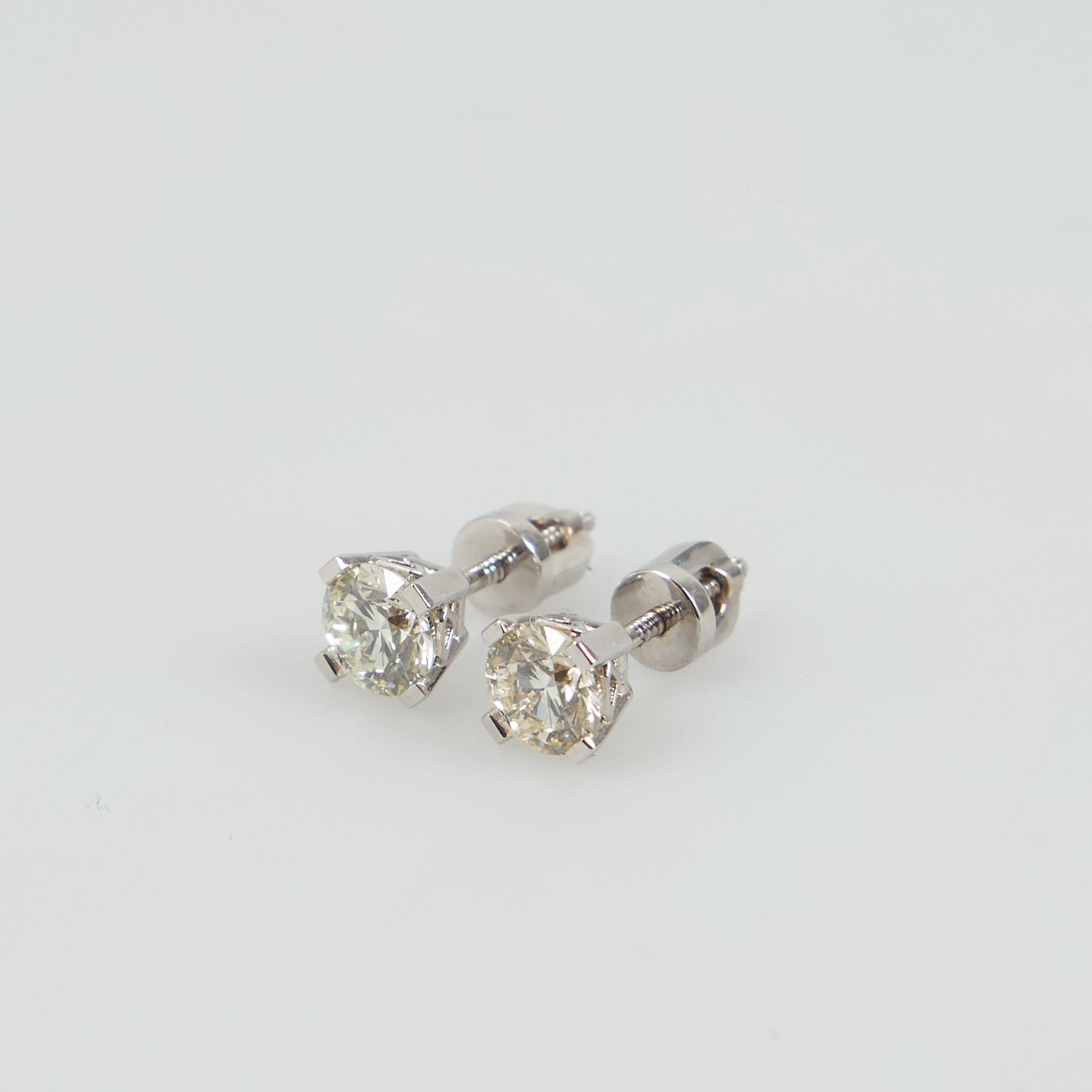 DIAMANTÖRHÄNGEN, 18K vitguld, 1.10 ct.