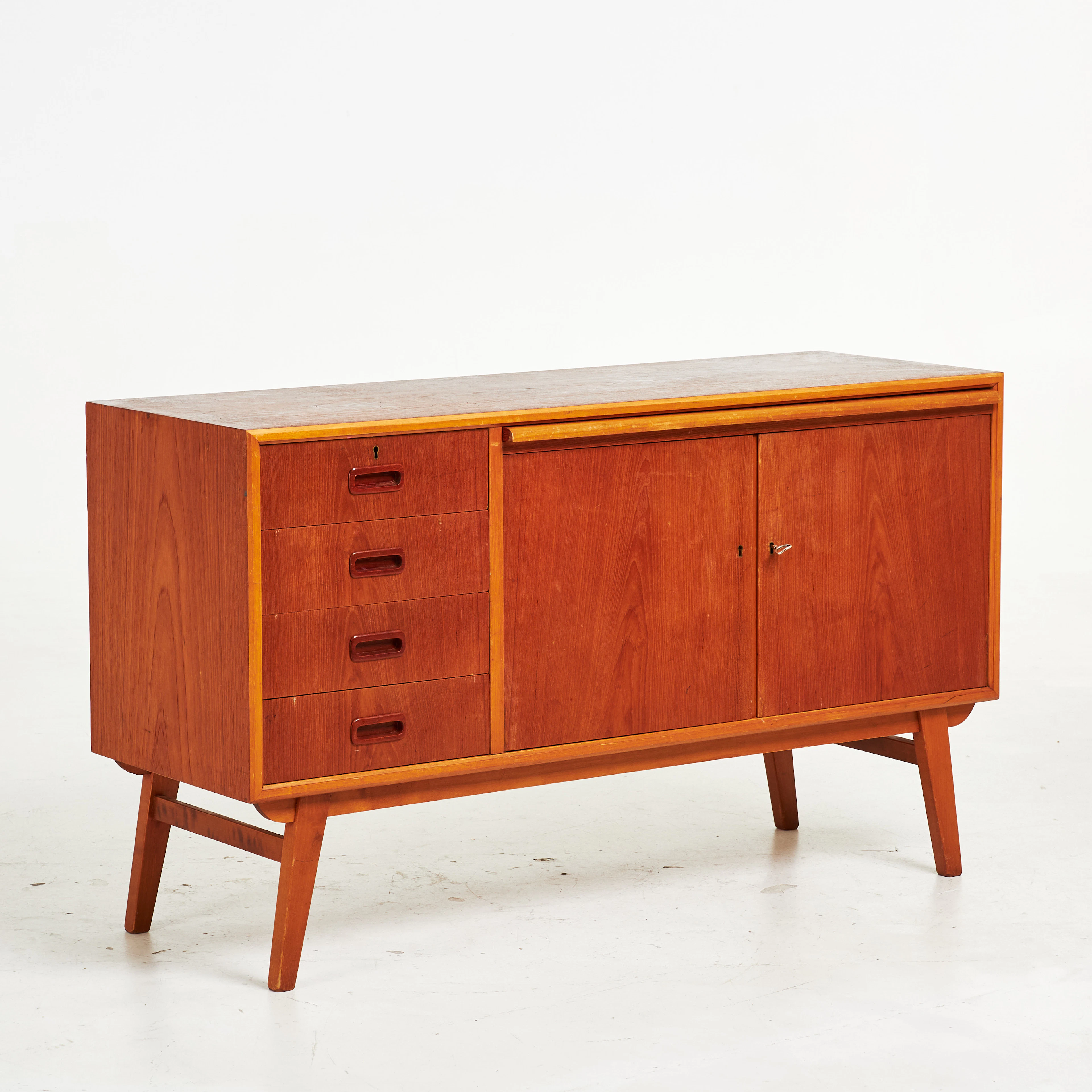 SIDEBOARD. 1960-tal, teak, Nyka Möbler, Tibro.