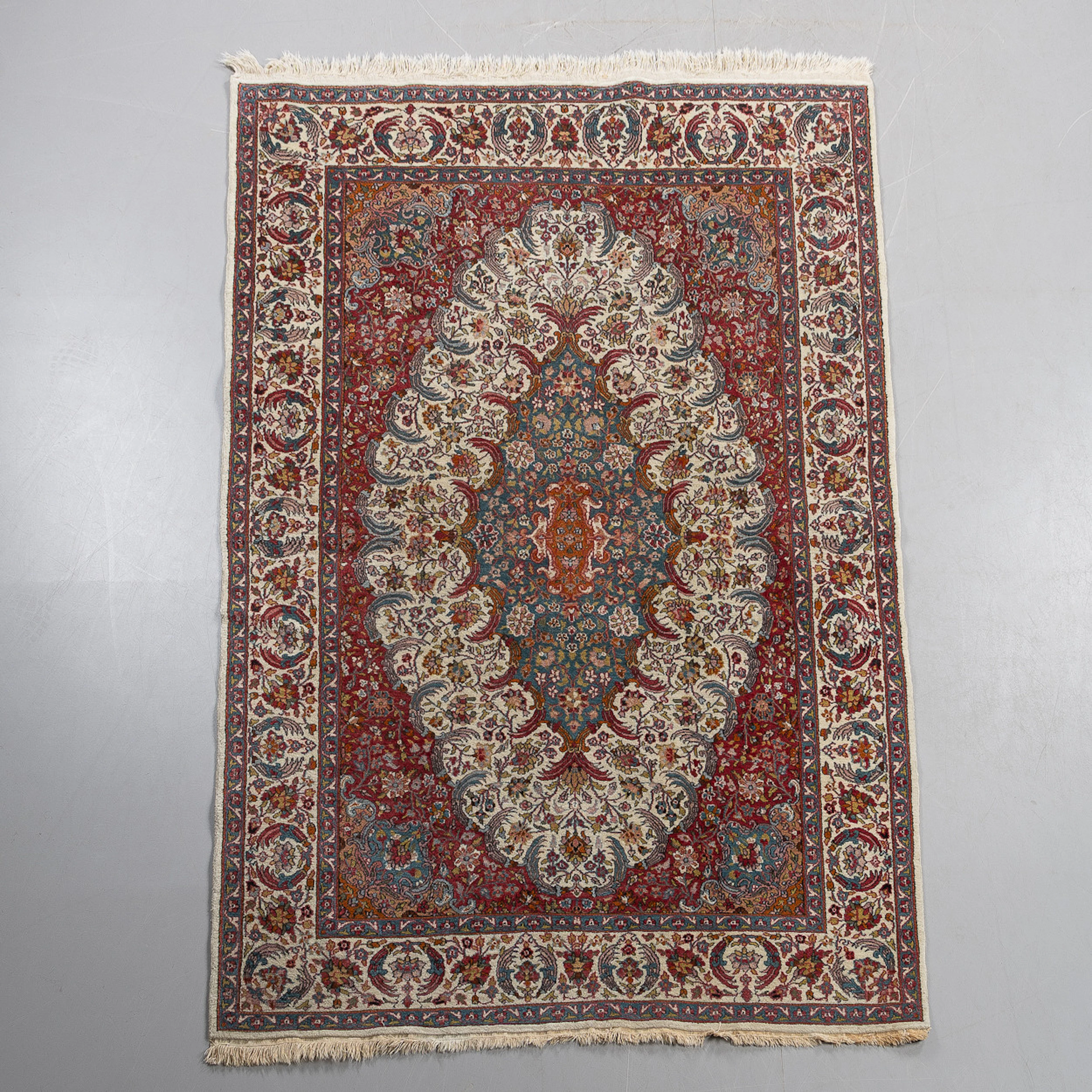 MATTA, Isfahan, old, ca 125x200cm.